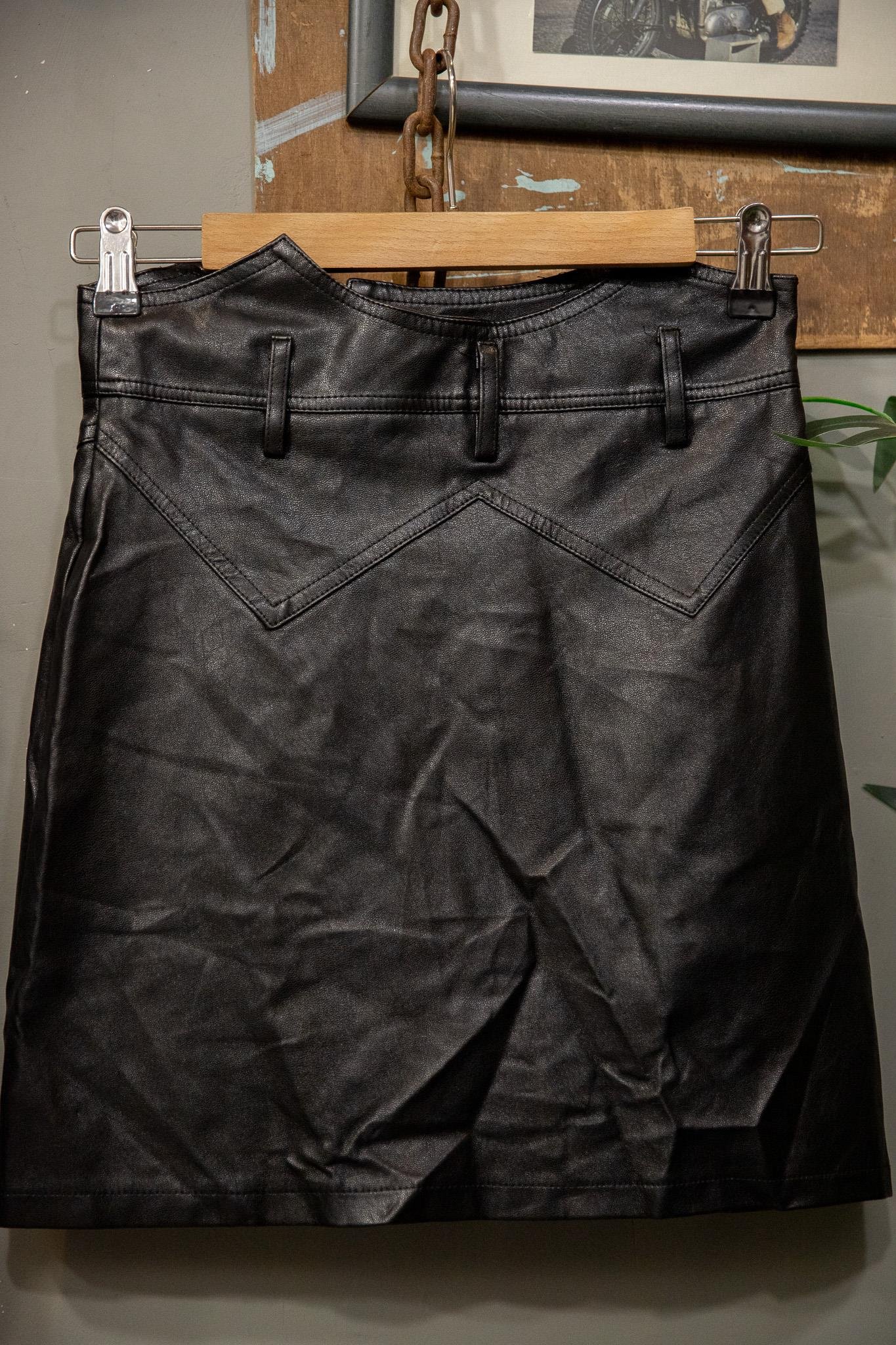 Leather Nastalgia Skirt