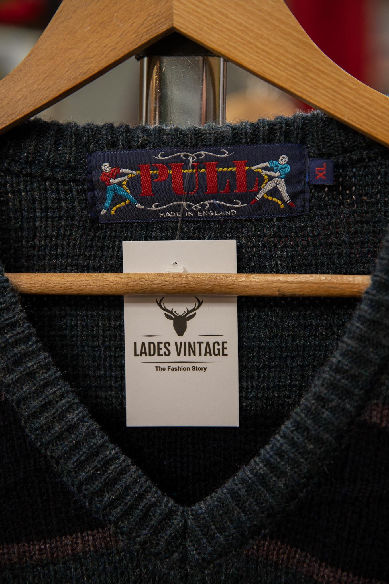 MADE IN ENGLAND PULL V Yaka Unisex Kazak