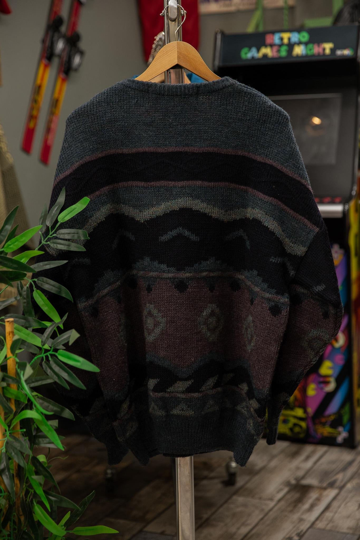 MADE IN ENGLAND PULL V Yaka Unisex Kazak