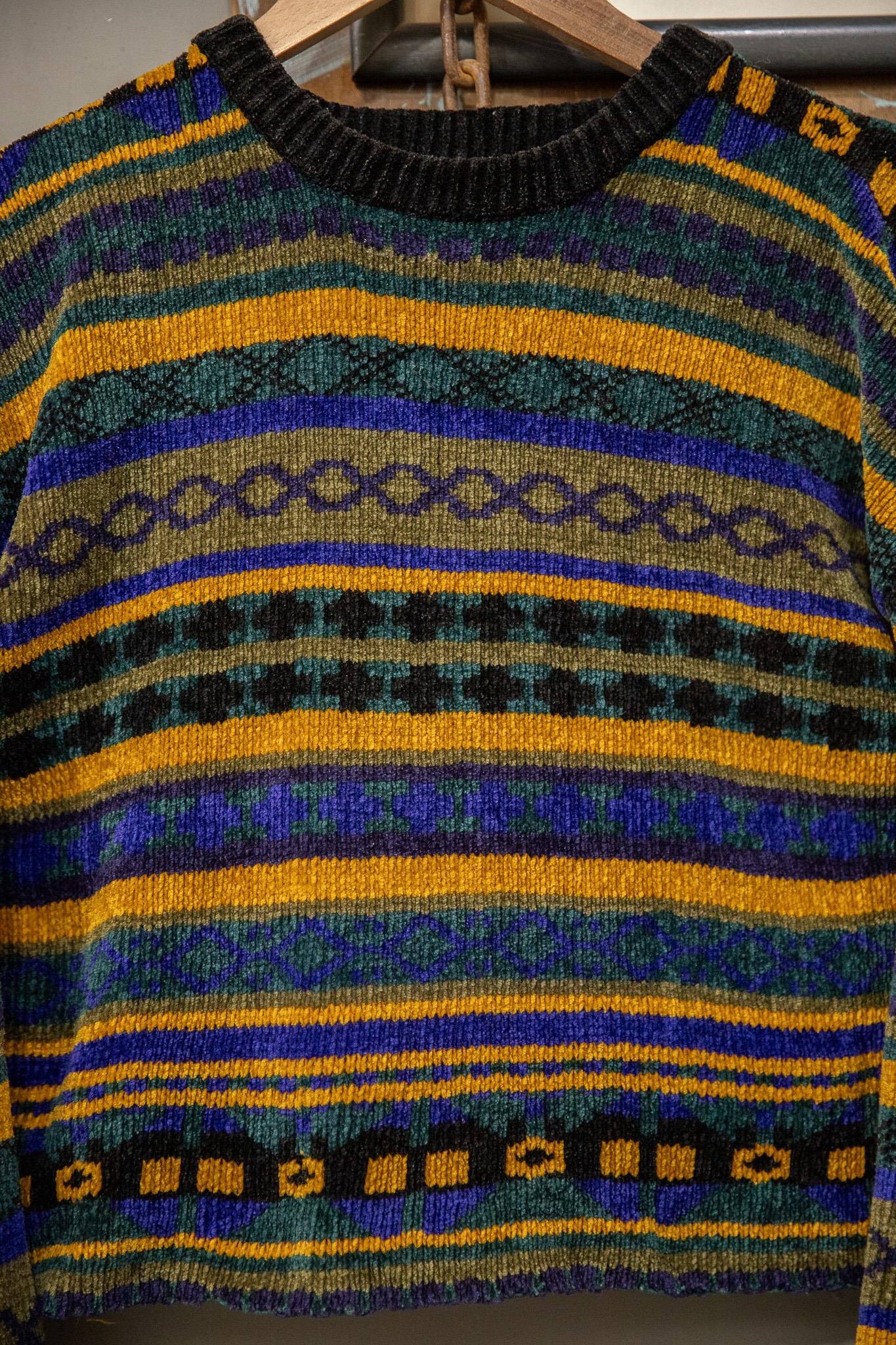 Mosaic Pullover Crop Kazak