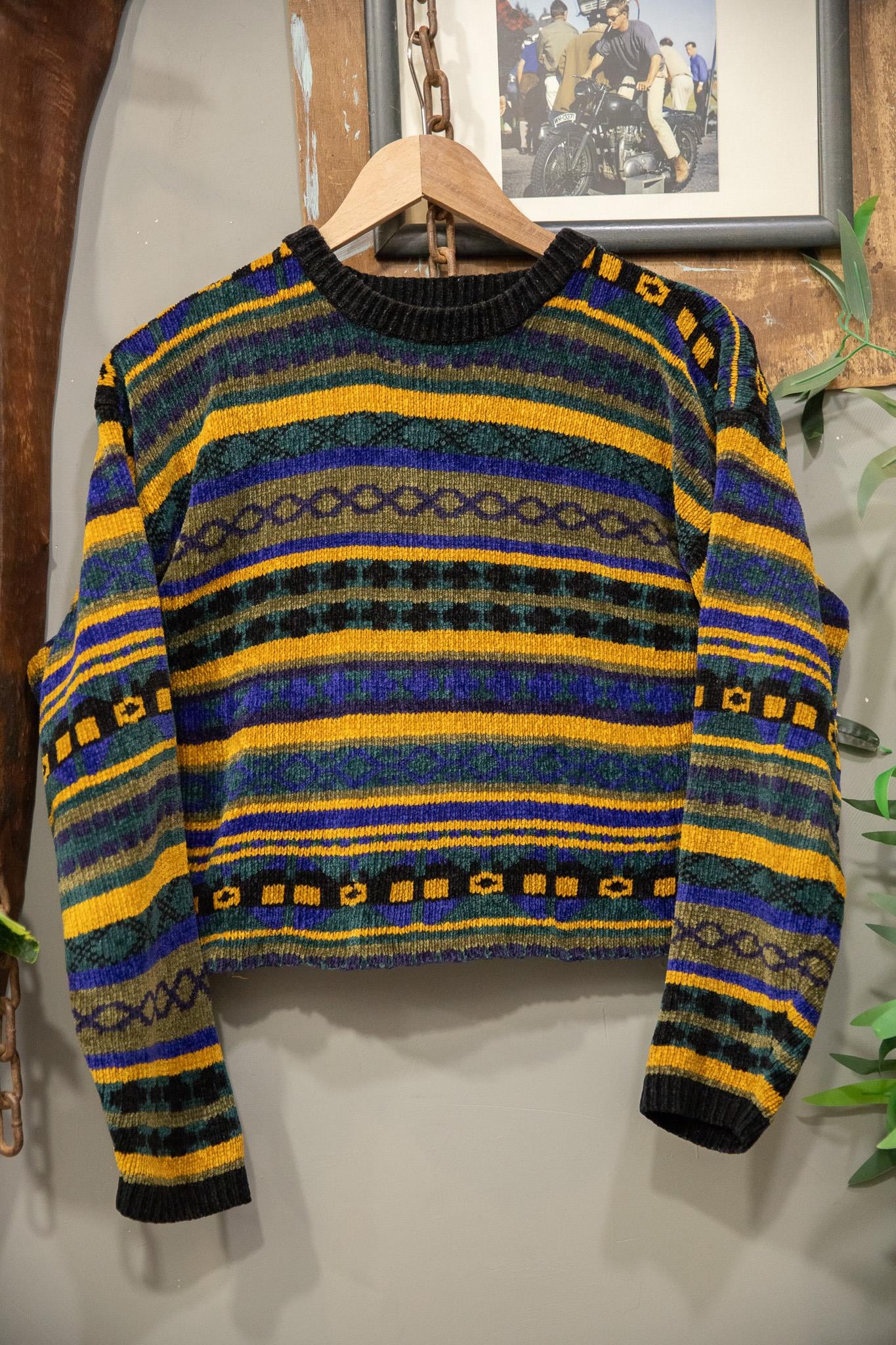 Mosaic Pullover Crop Kazak