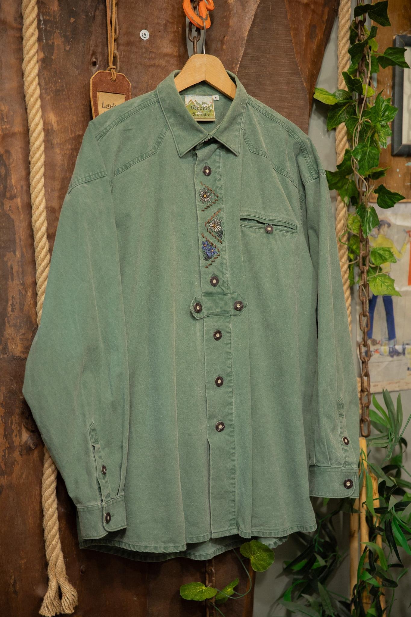 Nakışlı Austrian Bavyera Gömlek