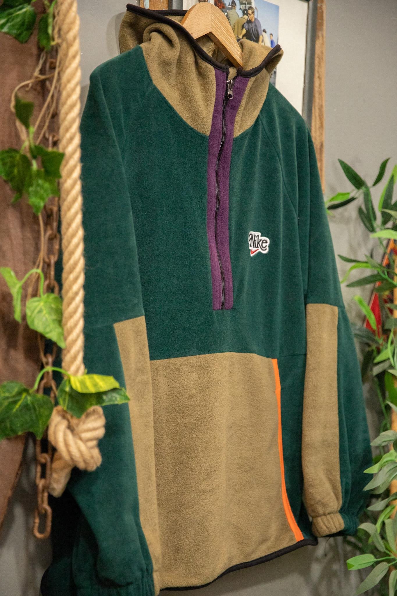 Nike Renk Bloklu Fleece Hoodie 