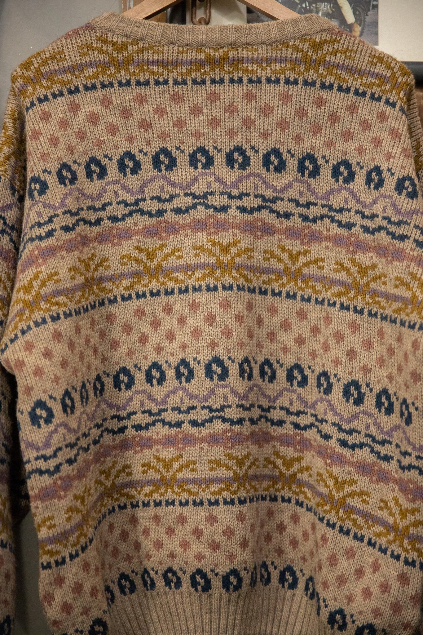 Old School Knit Kazak