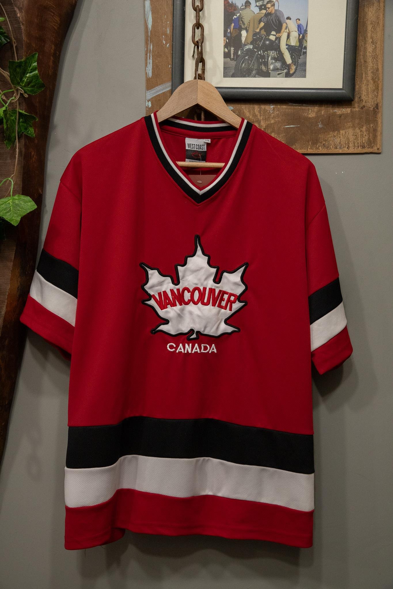 Original WEST COAST CANADA Forma T-Shirt