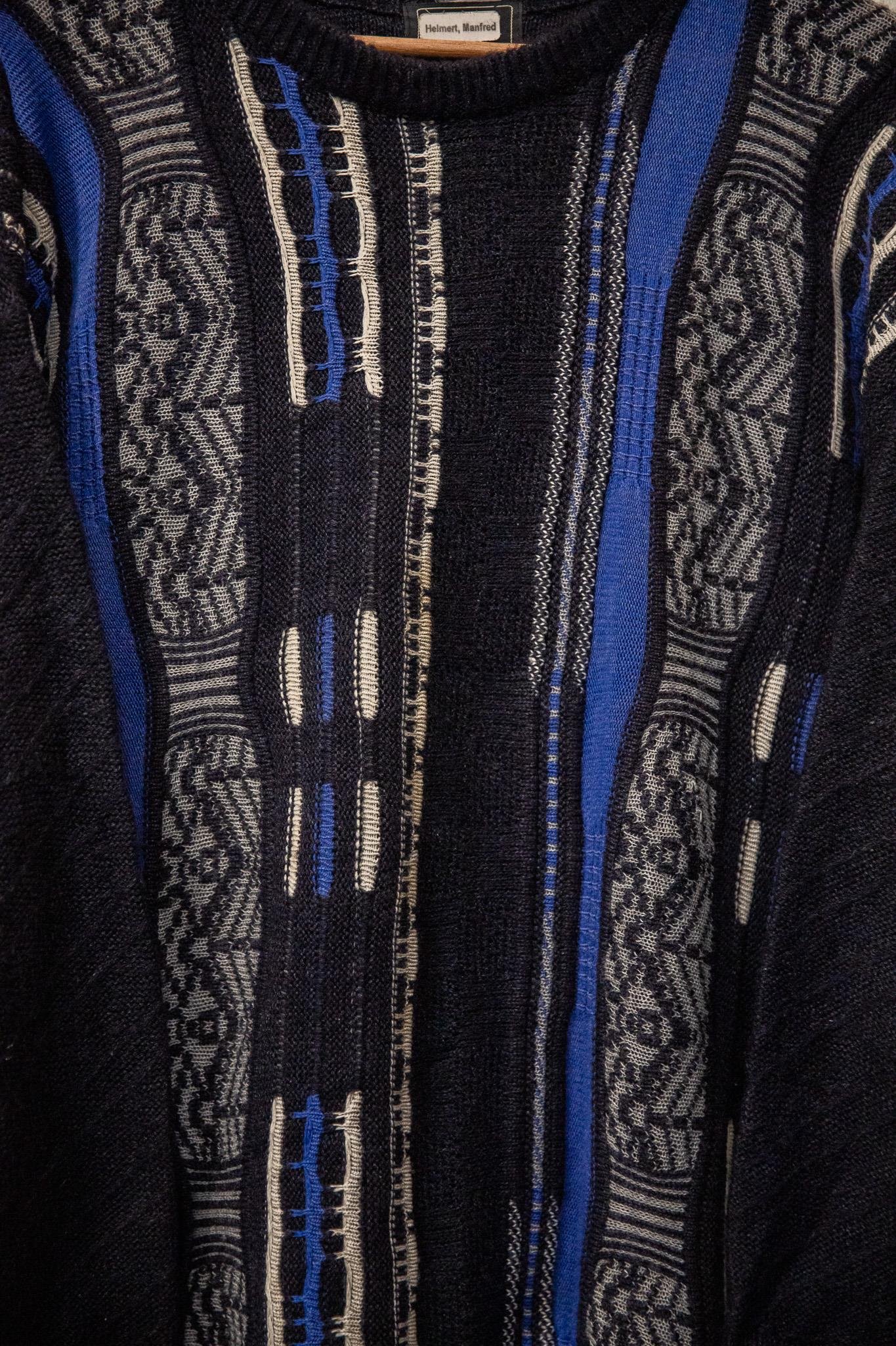 Oversized Comfort 90s Kazak