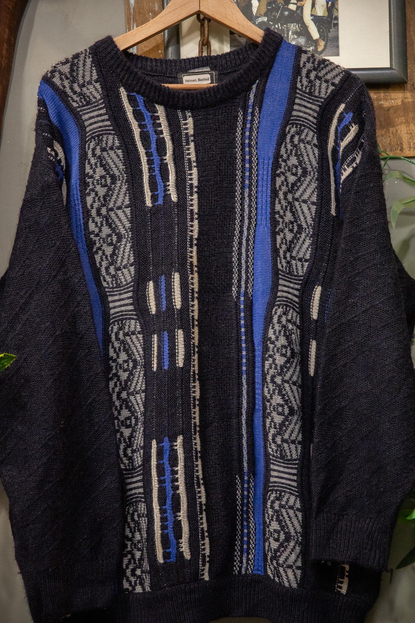 Oversized Comfort 90s Kazak