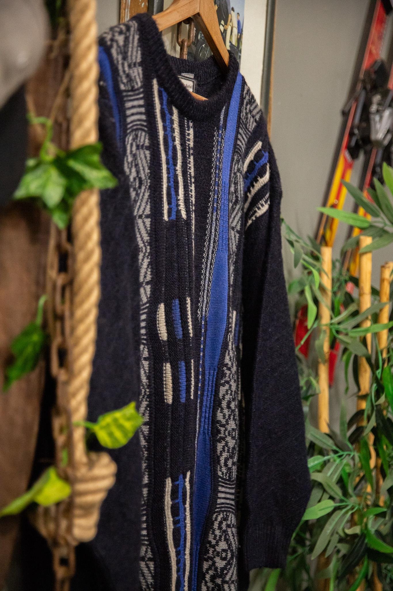 Oversized Comfort 90s Kazak
