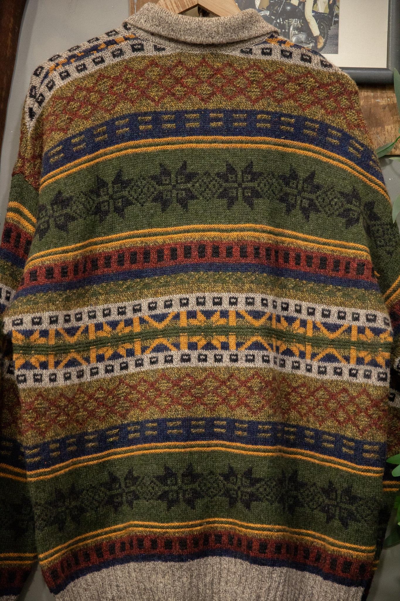 Patterned Polo Yün Kazak