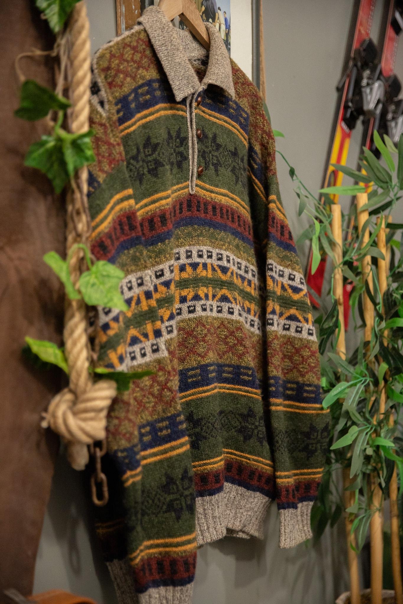 Patterned Polo Yün Kazak
