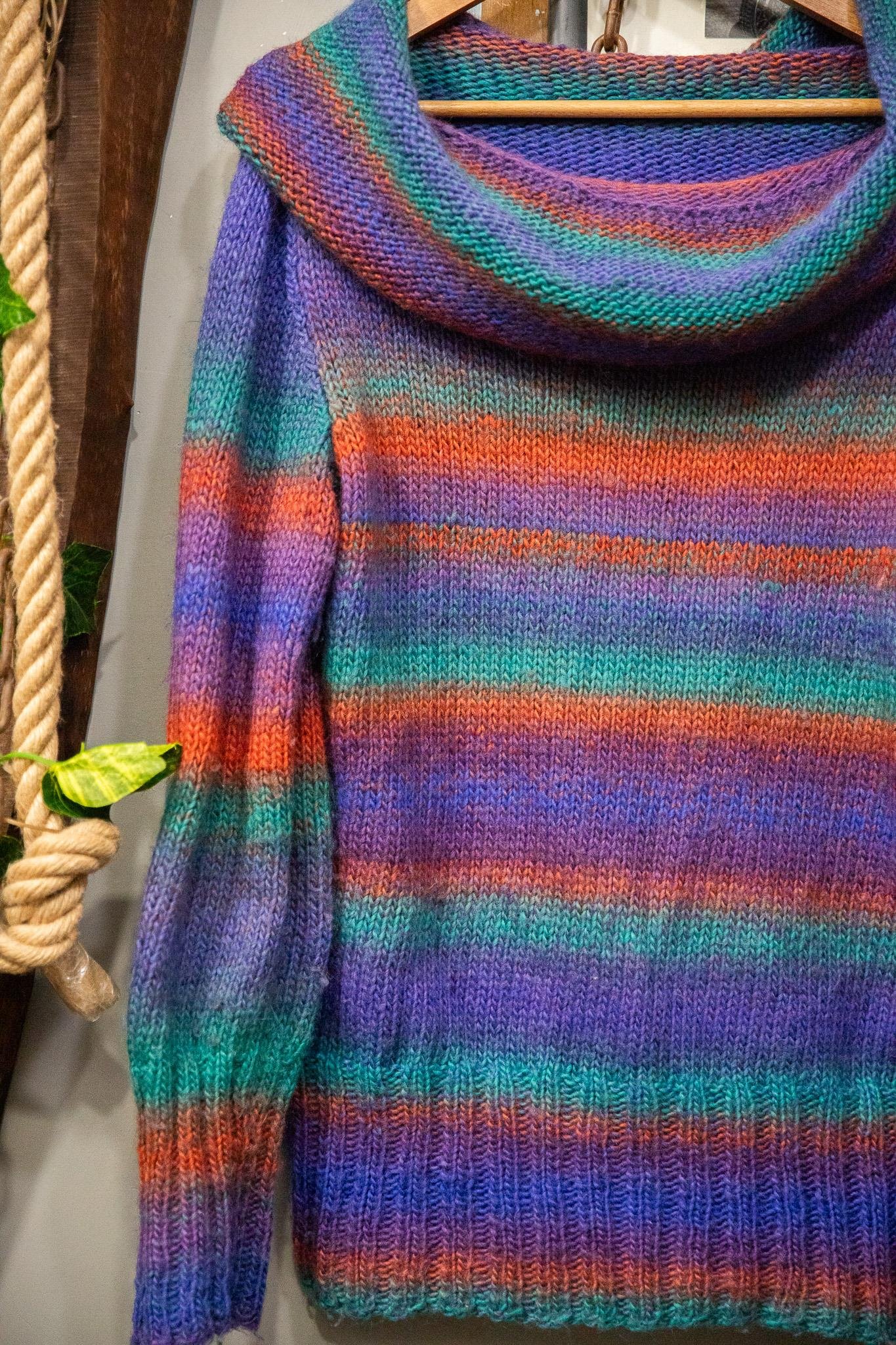 Rainbow Boho 90s Kazak