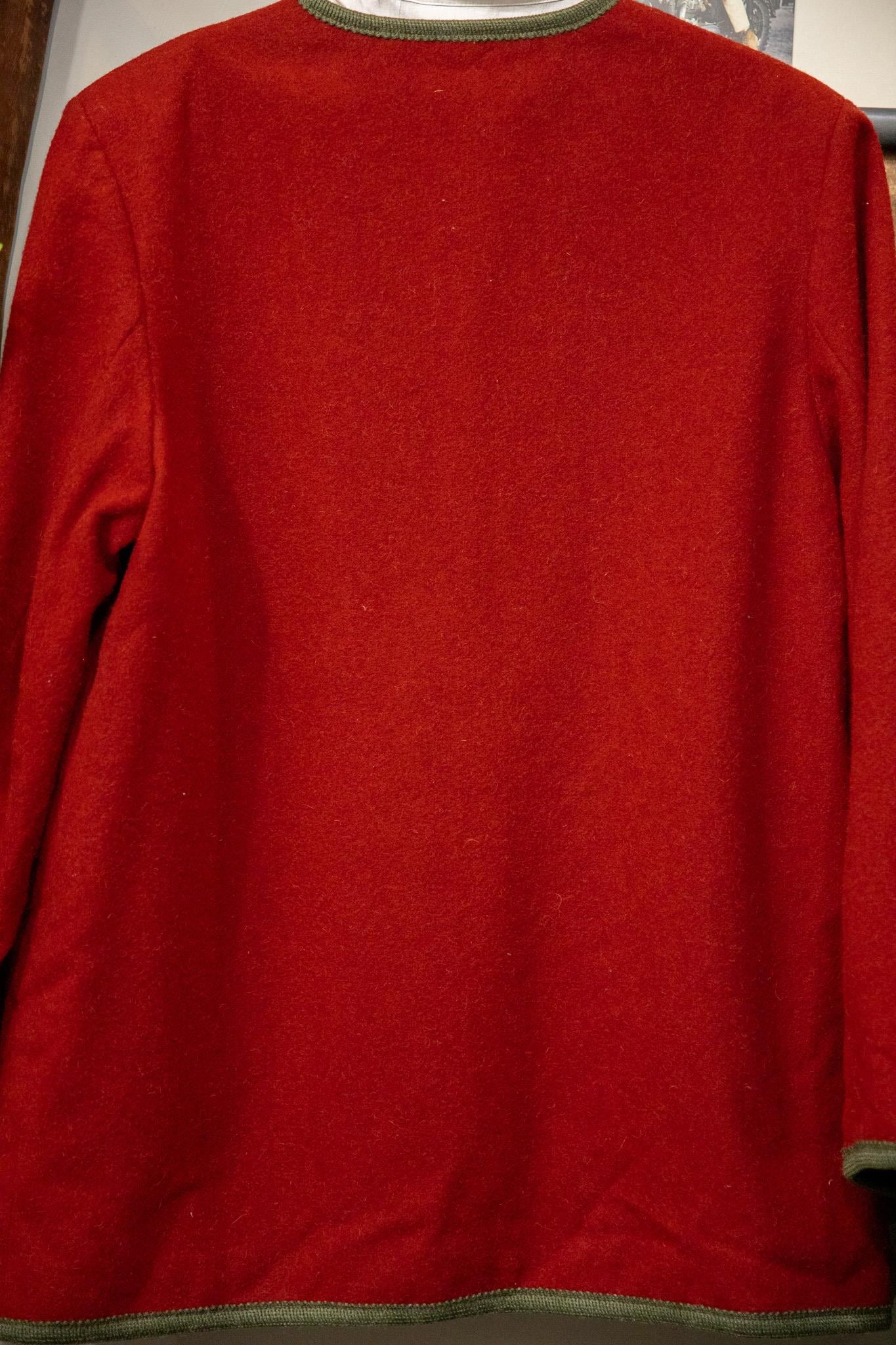 Ravishing Red Bavyera Yün Ceket