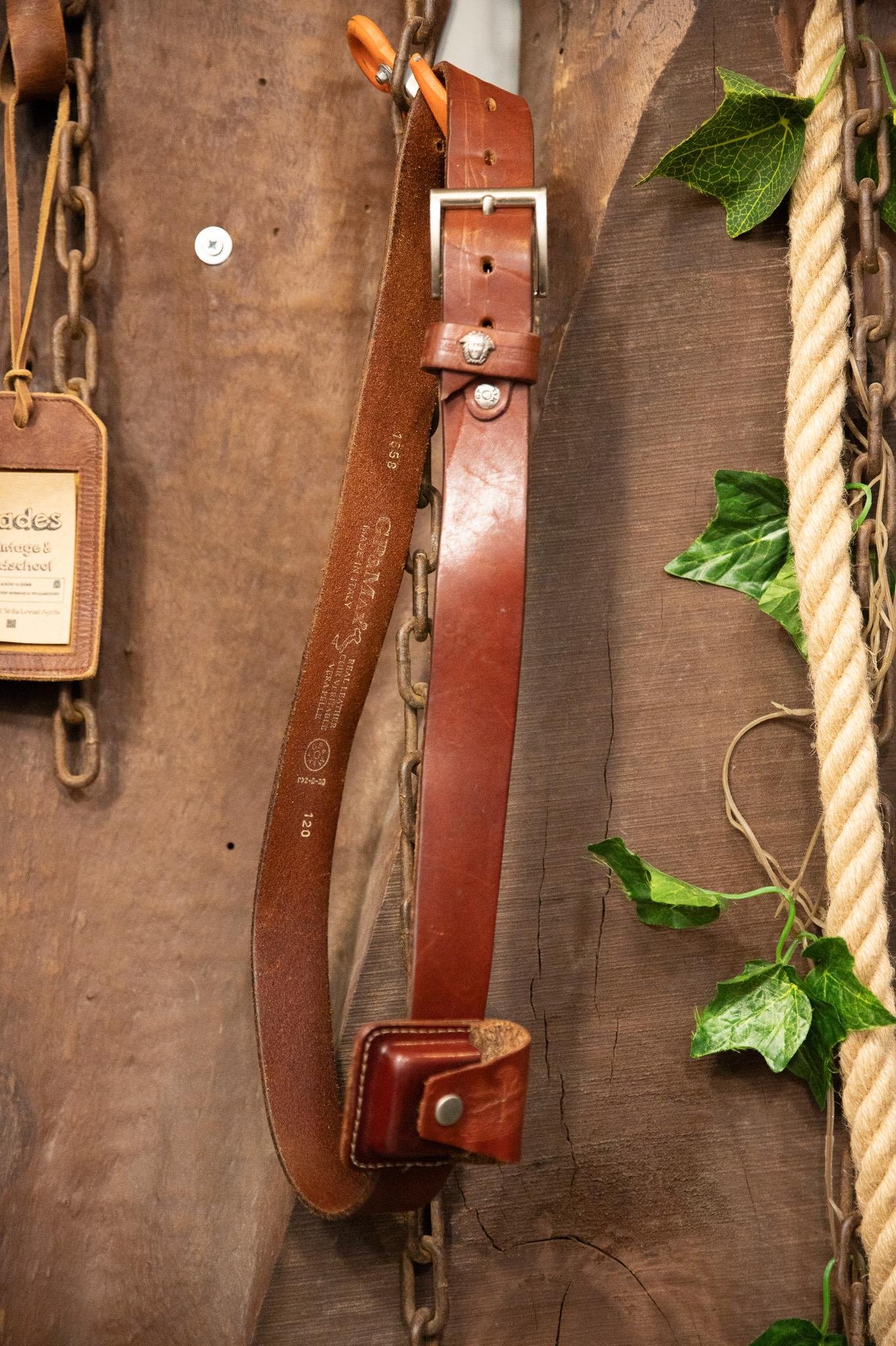 Western Leather Buckle Kemer