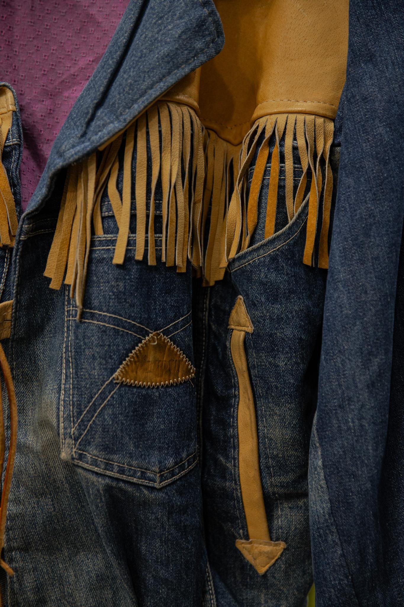 WESTERN MODEL KOT CEKET
