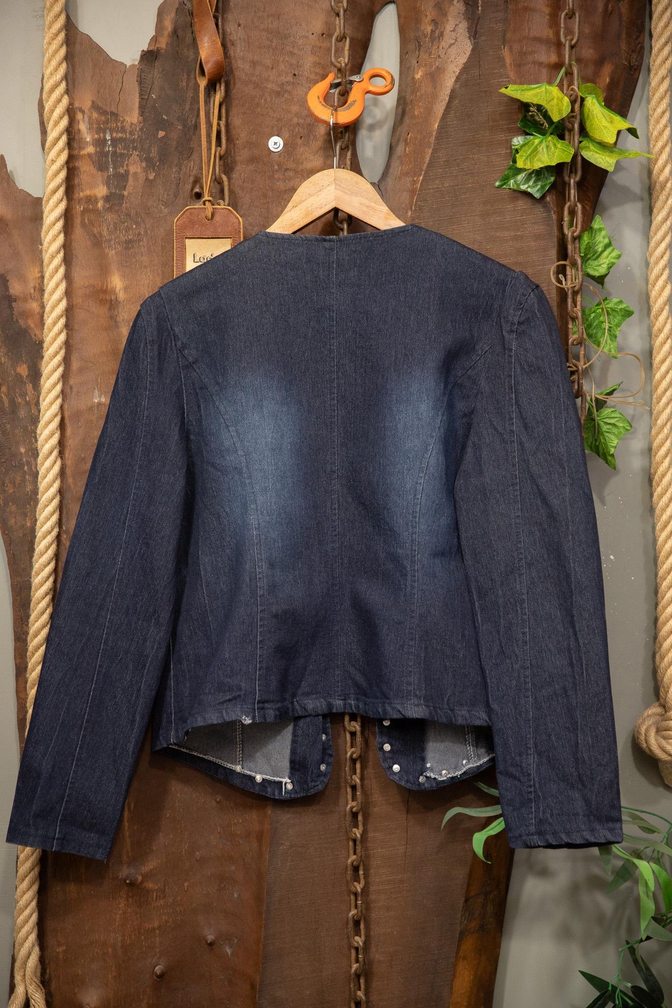 Zımba Detay Denim Ceket