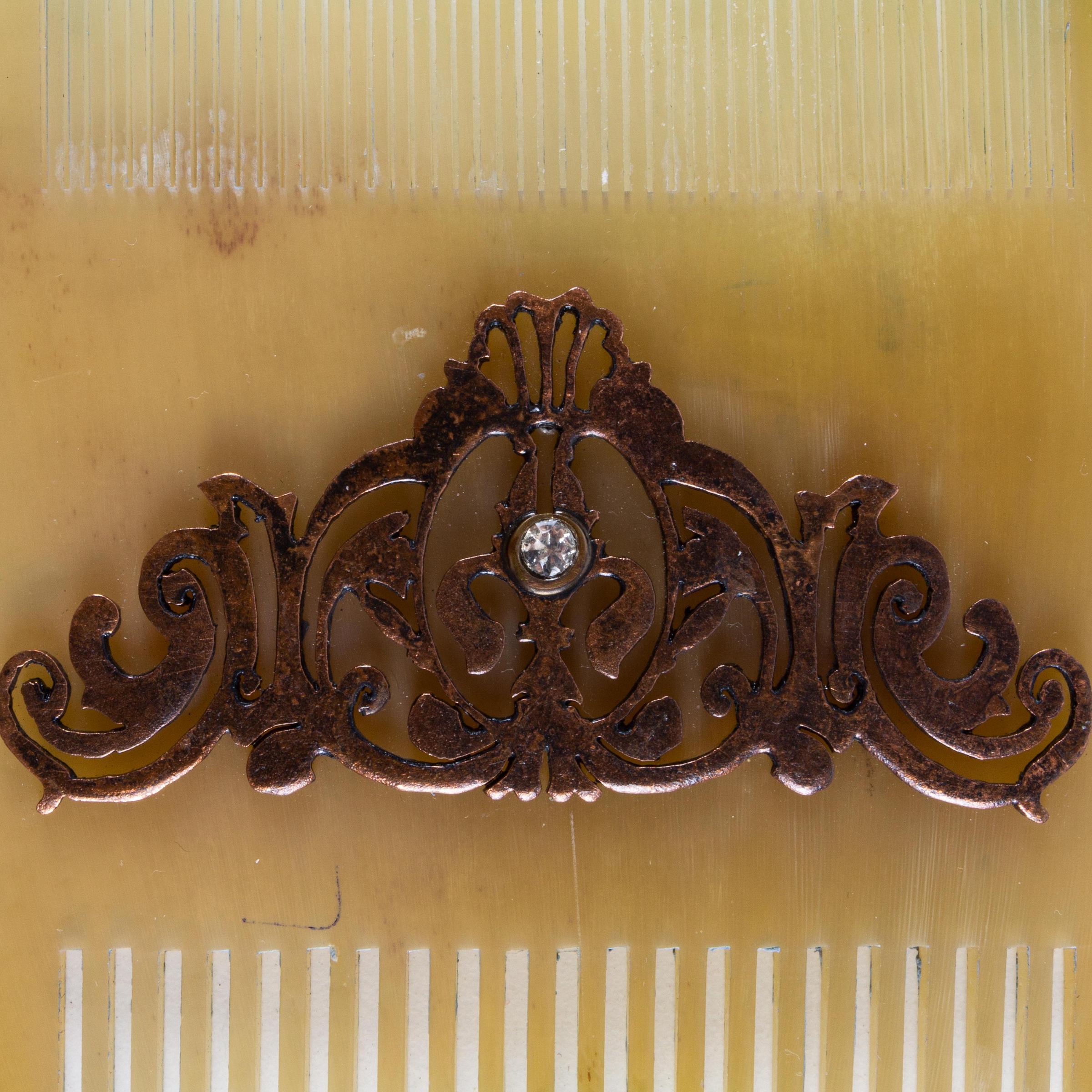 BAKIR İŞLEMELİ TAŞLI TARAK