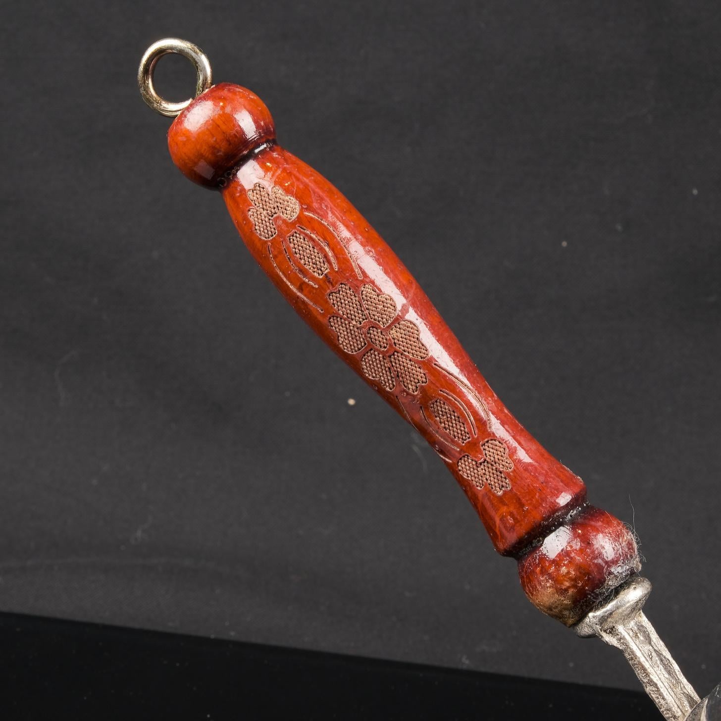 BUHURDANLIK (TÜTSÜLÜK)