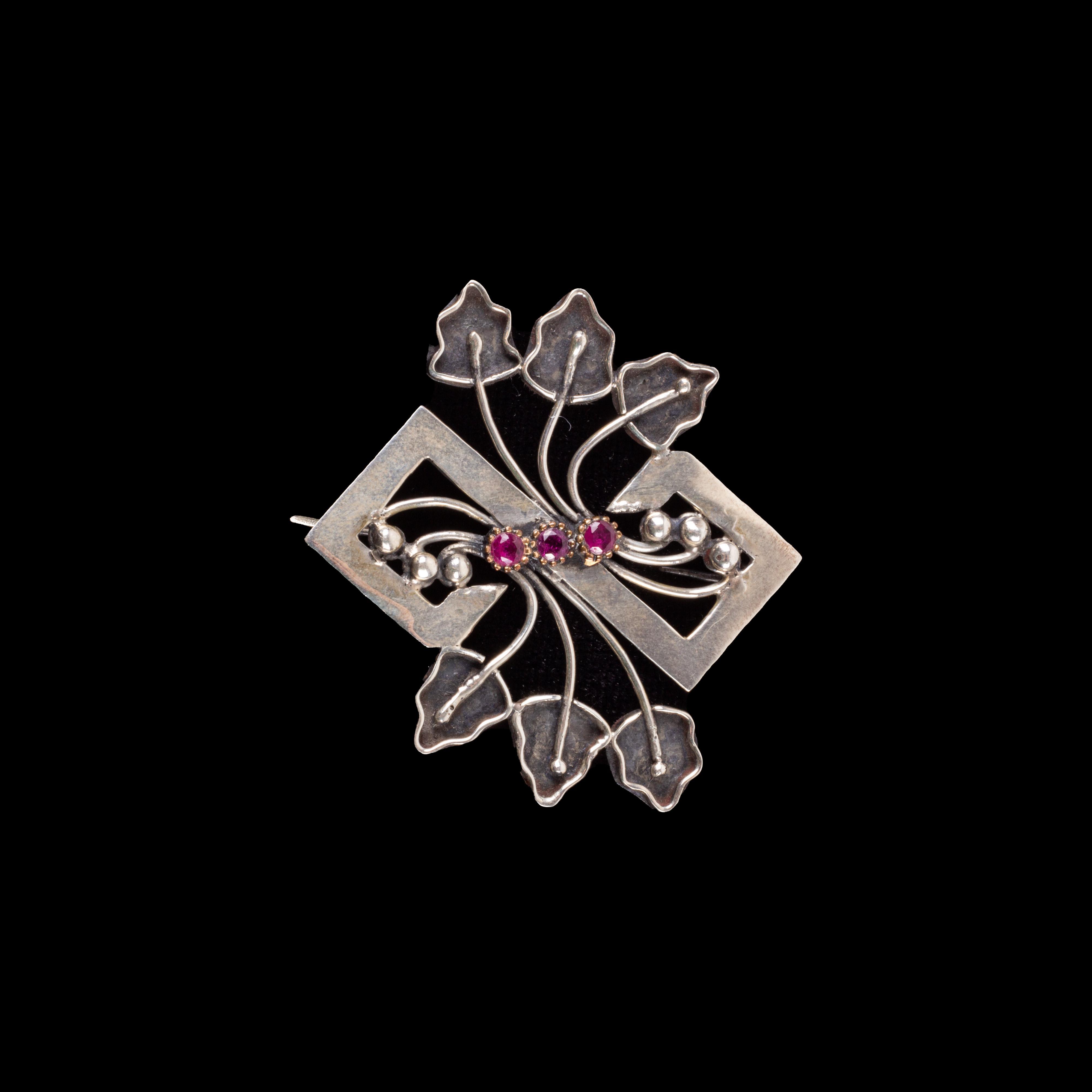 ÇENGEL MOTİFLİ BROŞ 9,2 GR