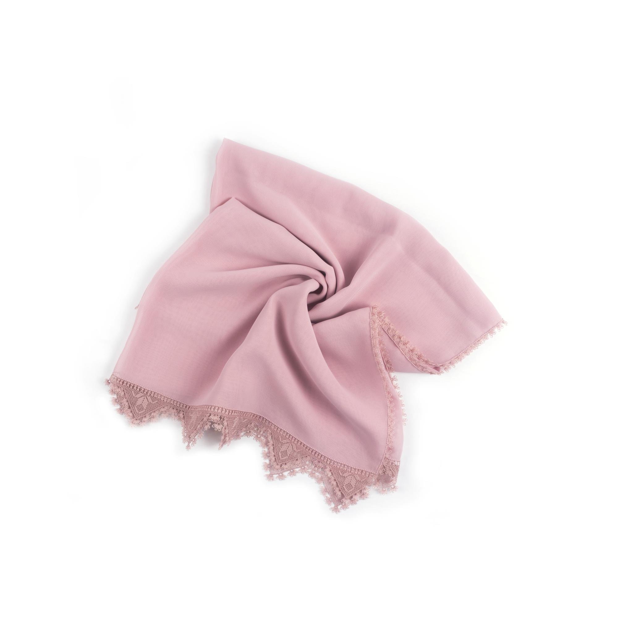 ÇİÇEK MOTİFLİ NAMAZ ÖRTÜSÜ