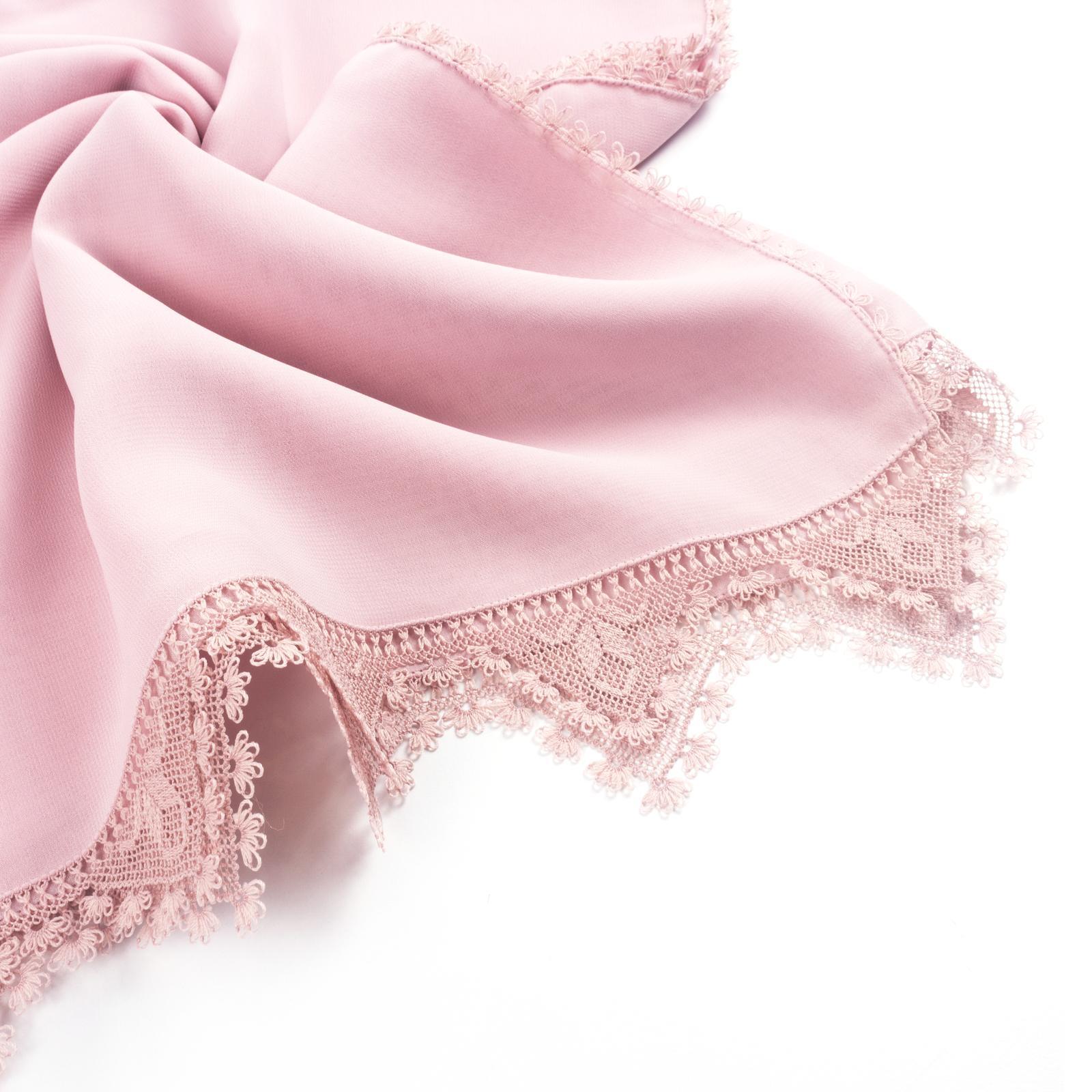 ÇİÇEK MOTİFLİ NAMAZ ÖRTÜSÜ