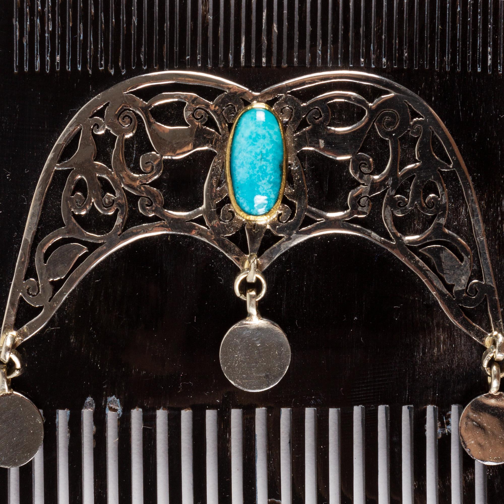 FİRUZE TAŞLI TARAK