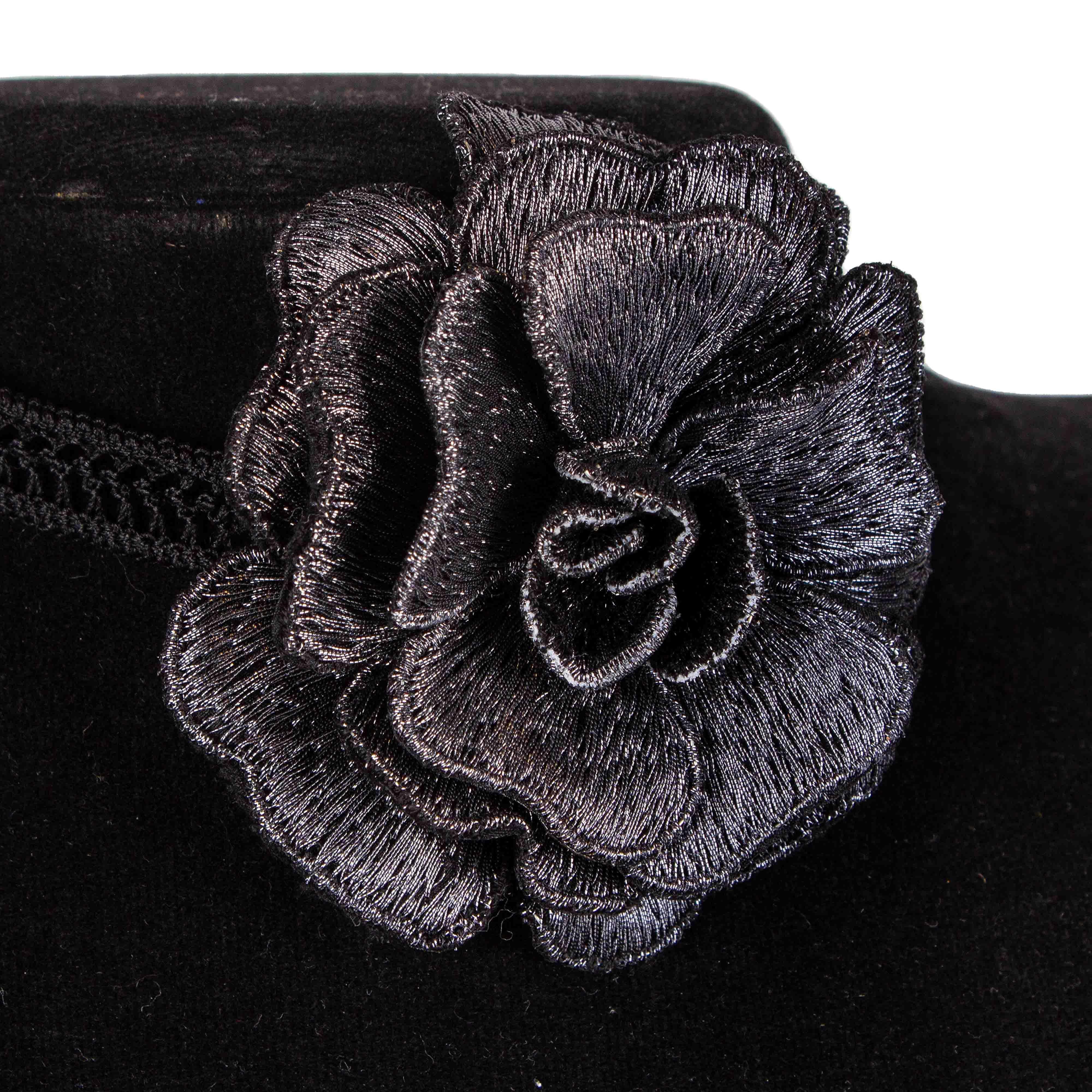 GÜL CHOKER KOLYE