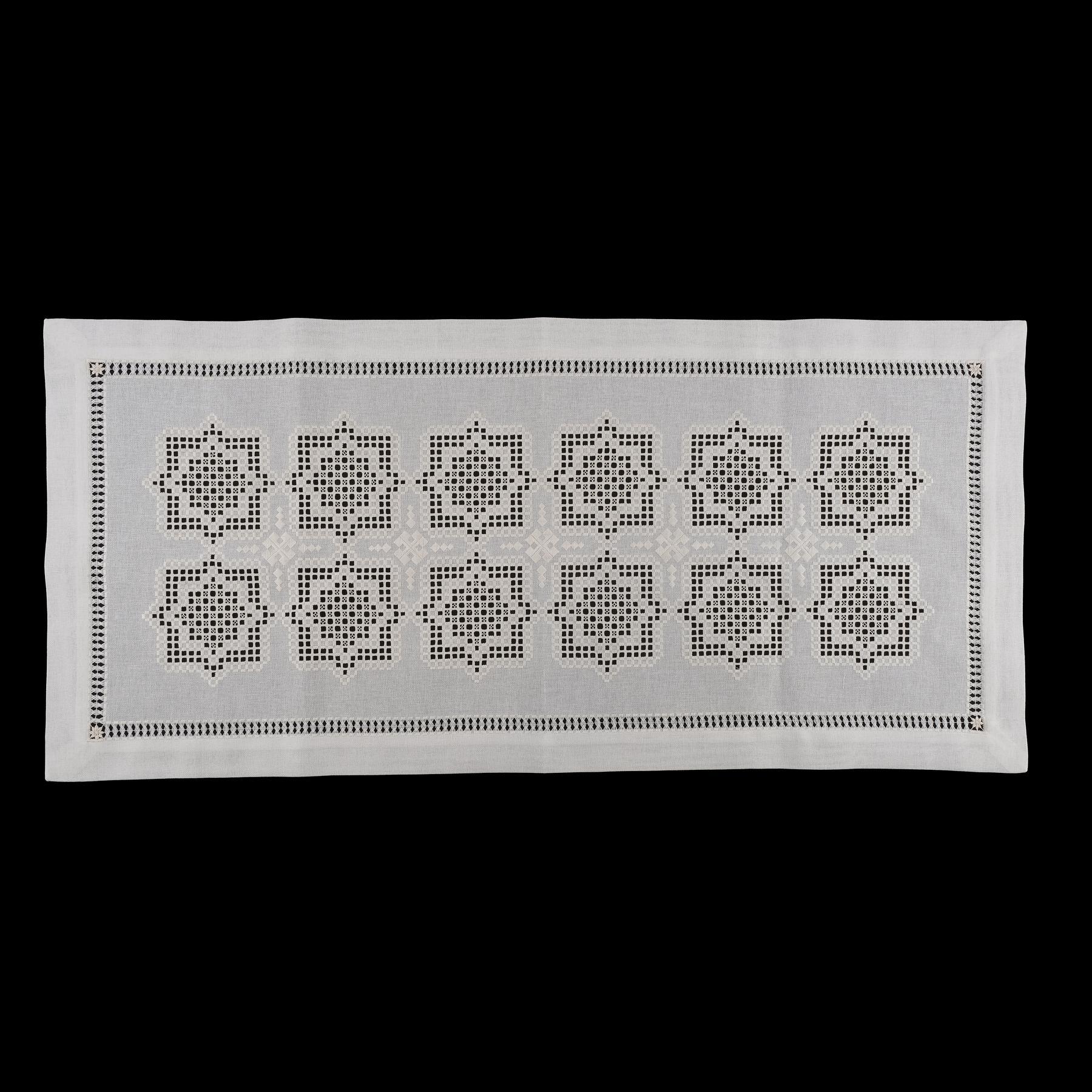 HARDANGER RUNNER