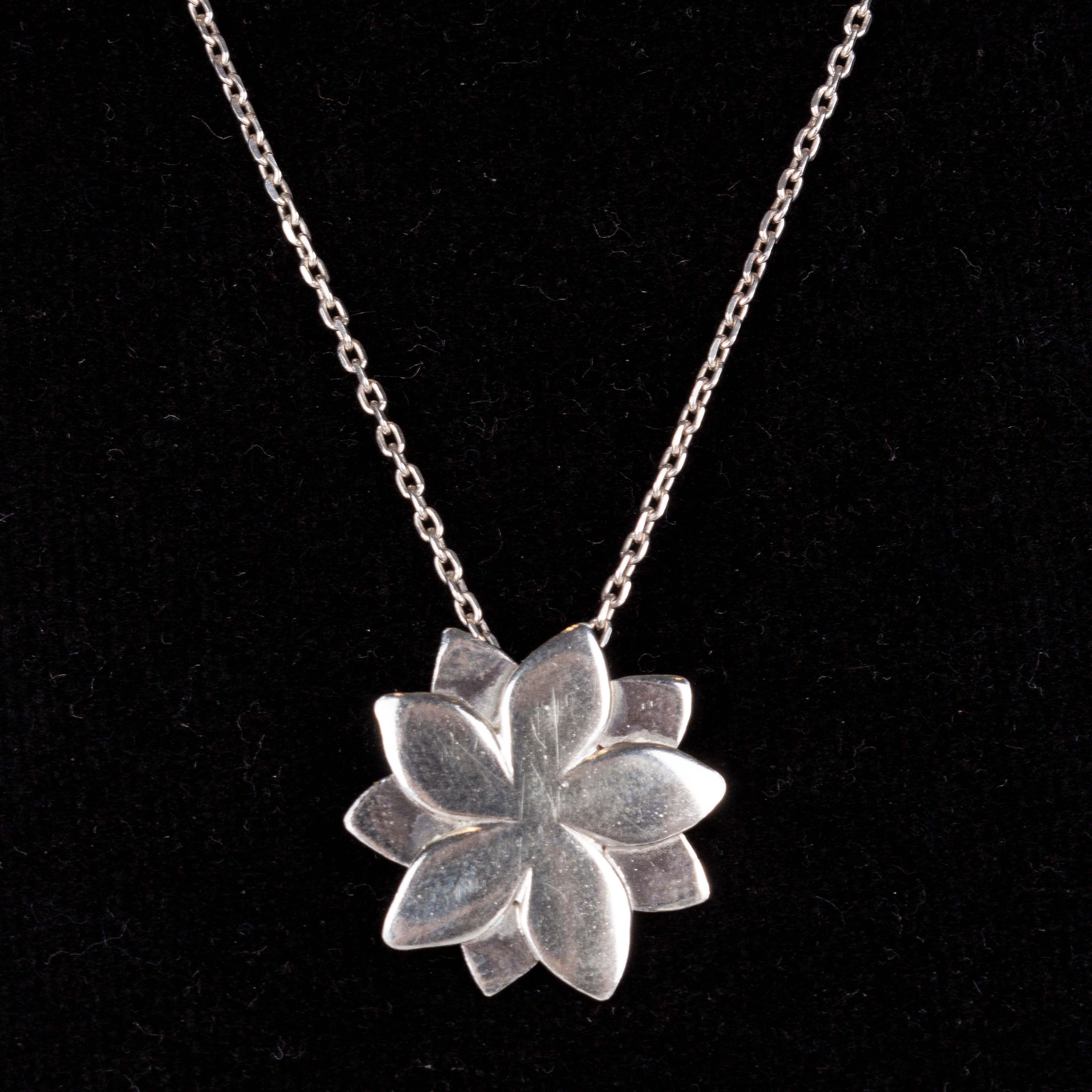 LOTUS ÇİÇEĞİ KOLYE