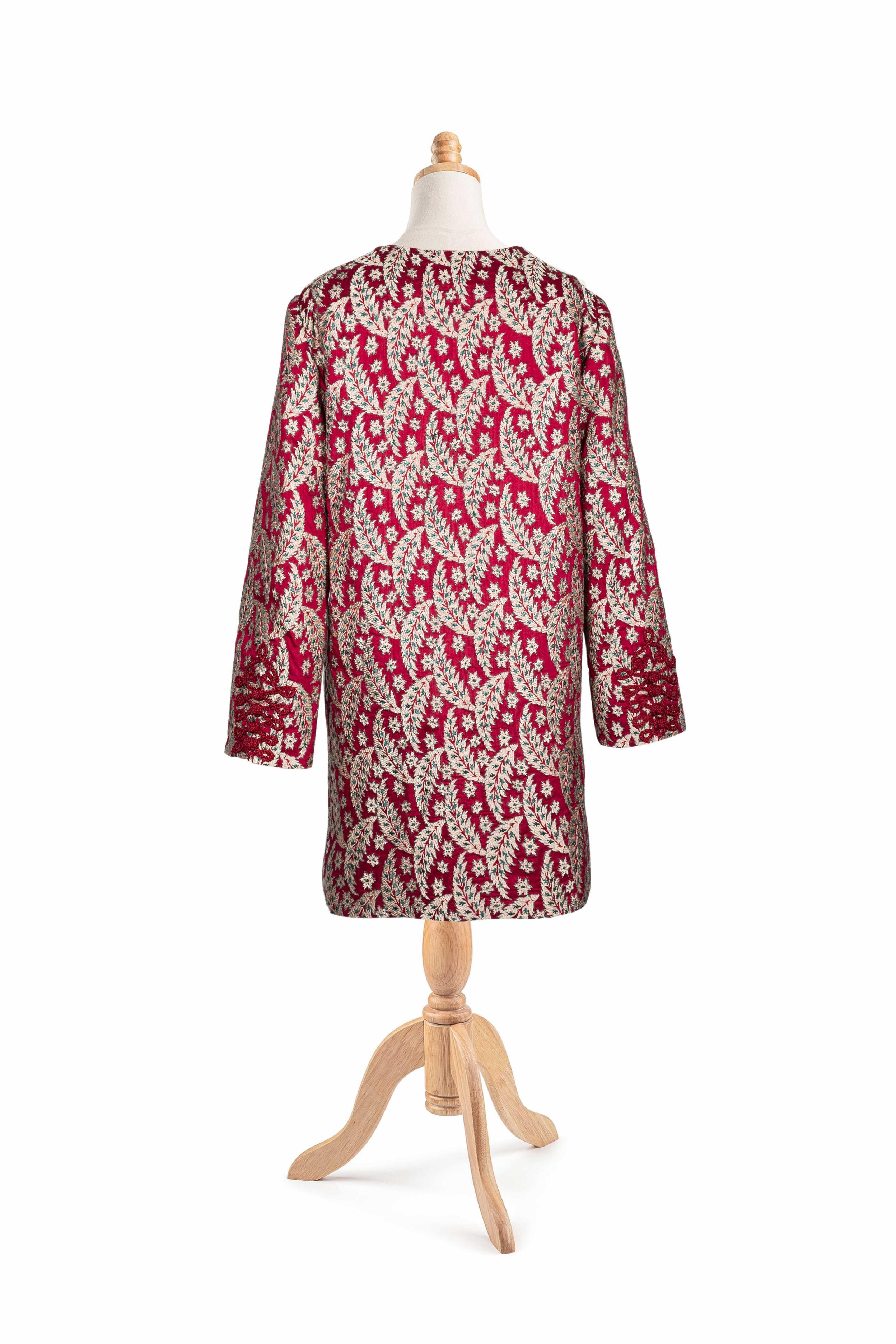 NESLİŞAH KAFTAN