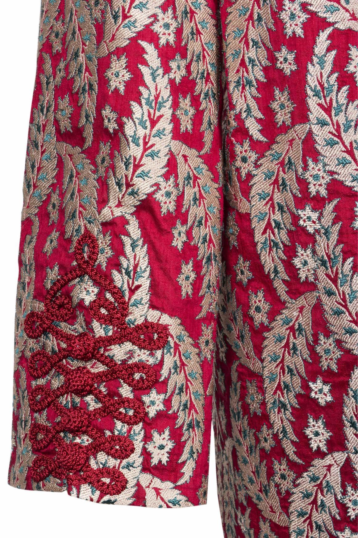 NESLİŞAH KAFTAN