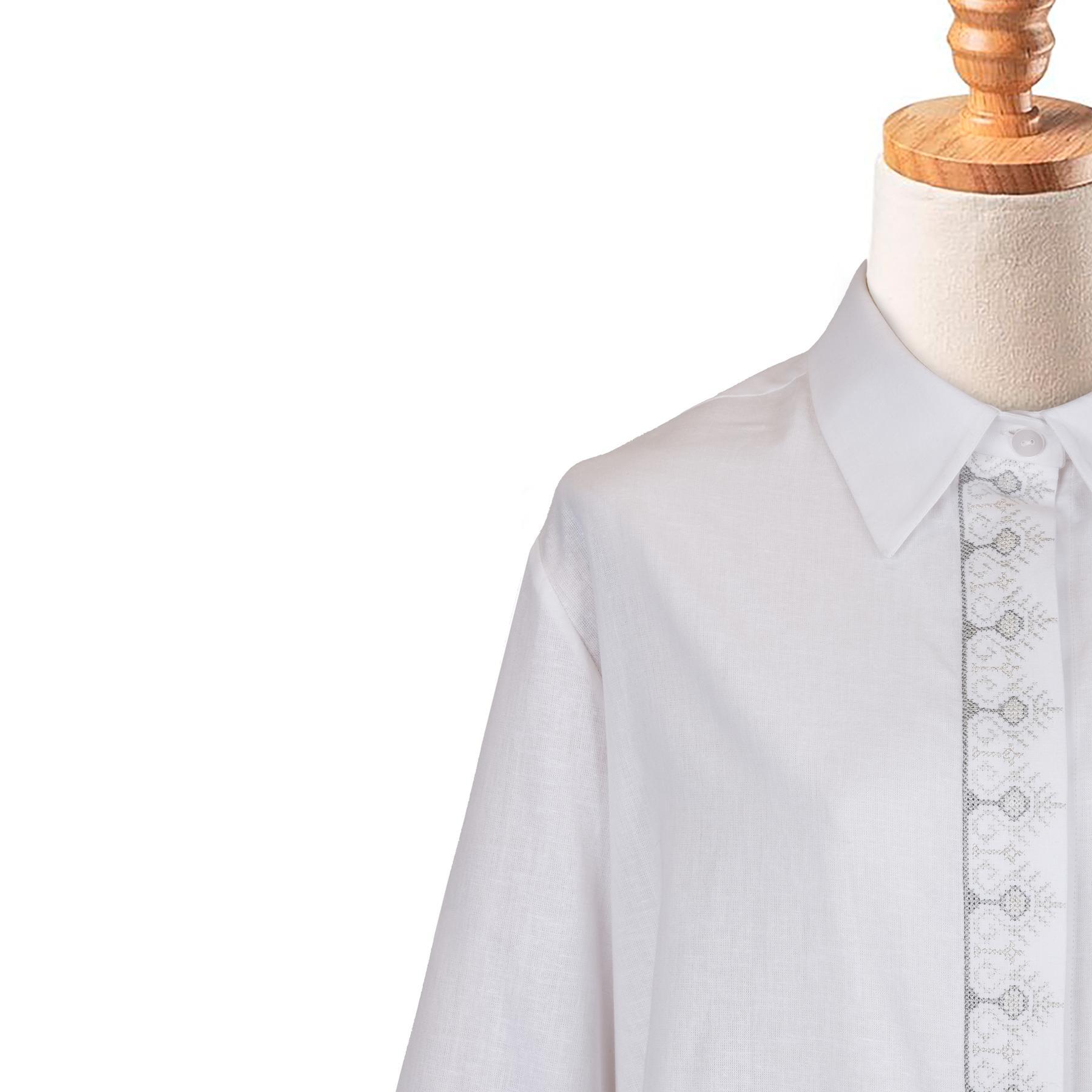 ÖNDEN PATLI NAKIŞLI GÖMLEK