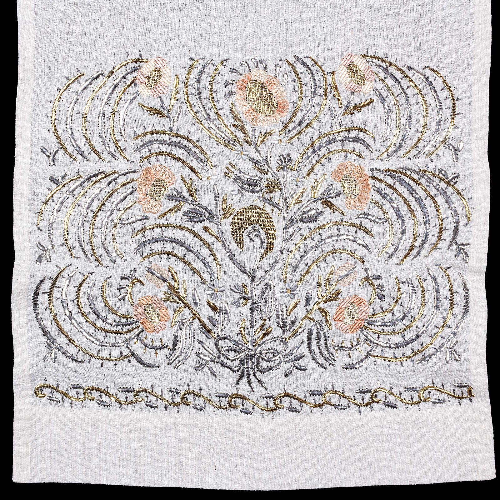 TELLERİN DANSI ÖRTÜ