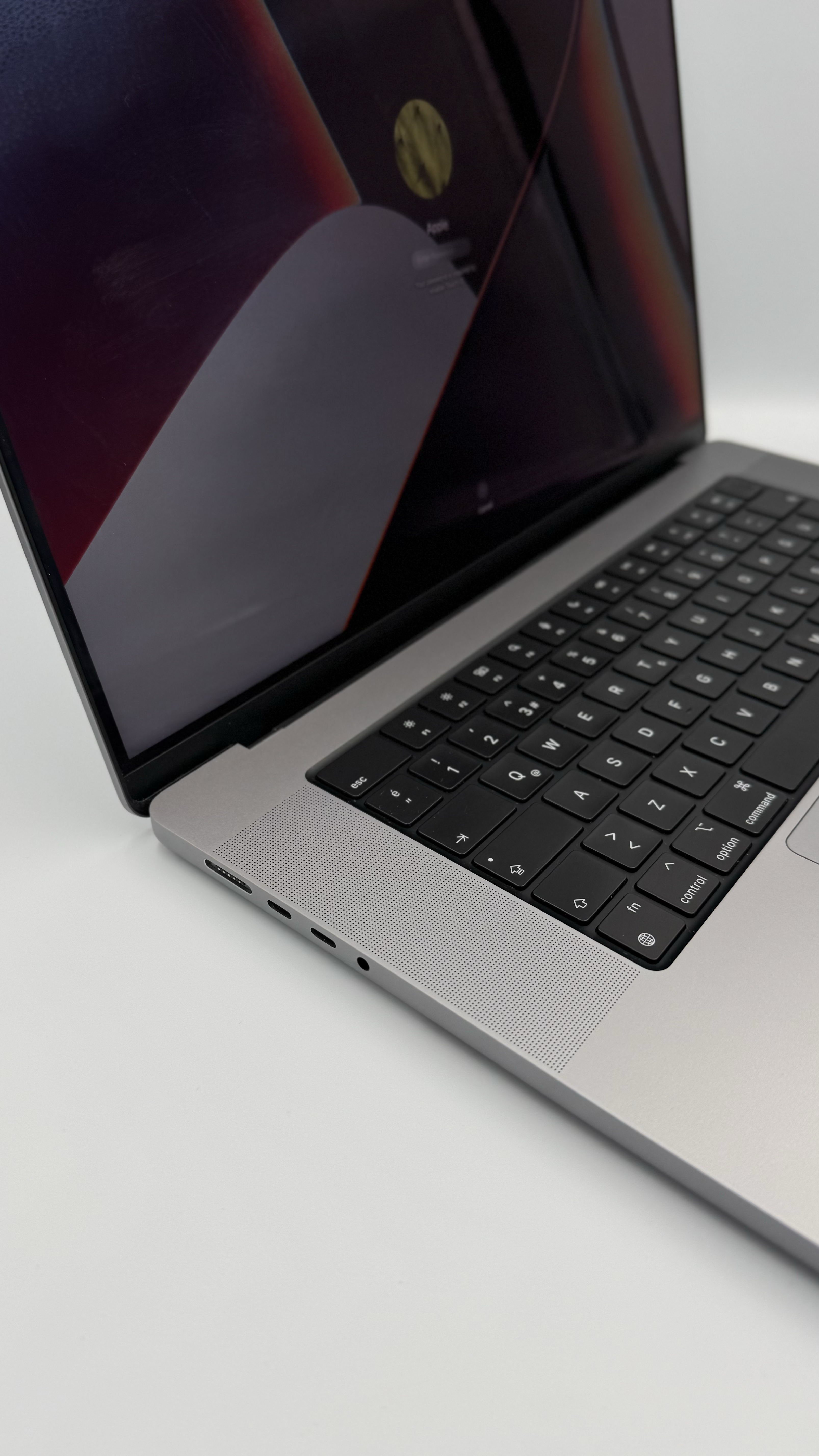 MacBook Pro 16,,2021 MBP 16 M1 PRO 10C CPU 16C GPU 16GB 1TB SPACE GRAY MK193TU/A_2ND.