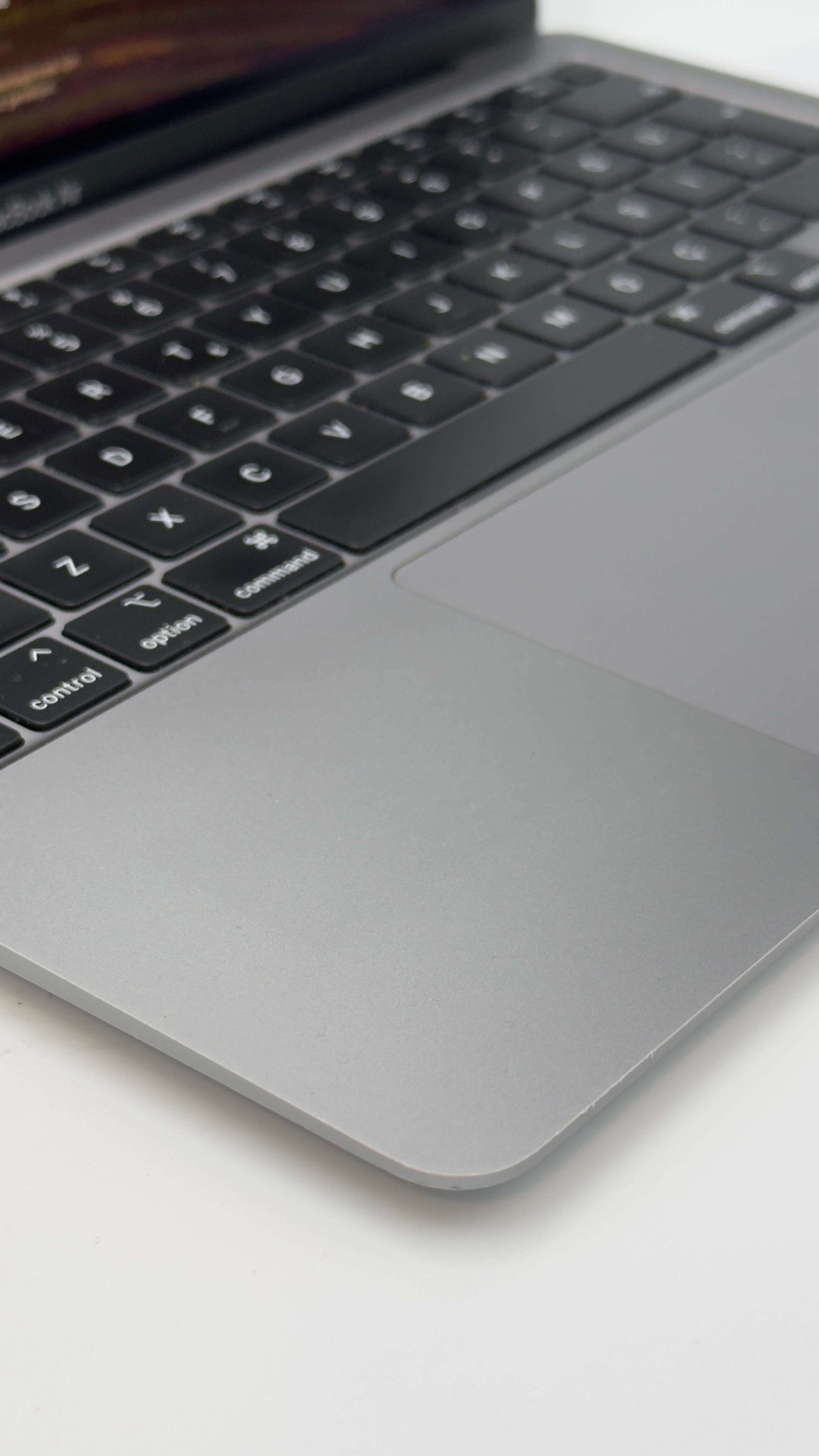 MacBook Air (M1,2020) 13.3 GRAY 8C CPU 7C GPU 16GB 256GB Z1240009KTU/A_2ND