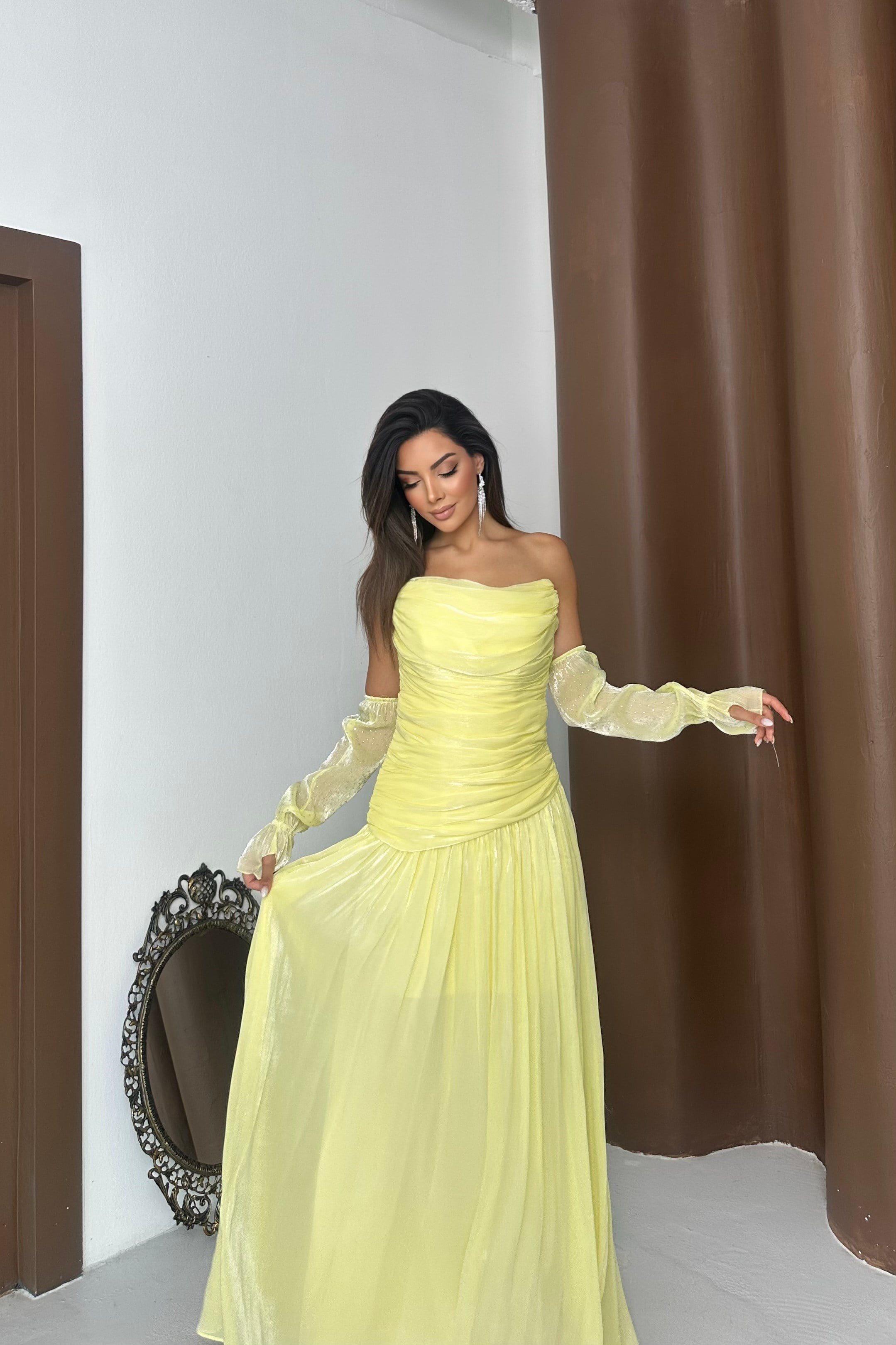 Büzgülü Ve Kollu Straplez Valentino Organze Kumaş Şık Tasarım Abiye Elbise - Sarı