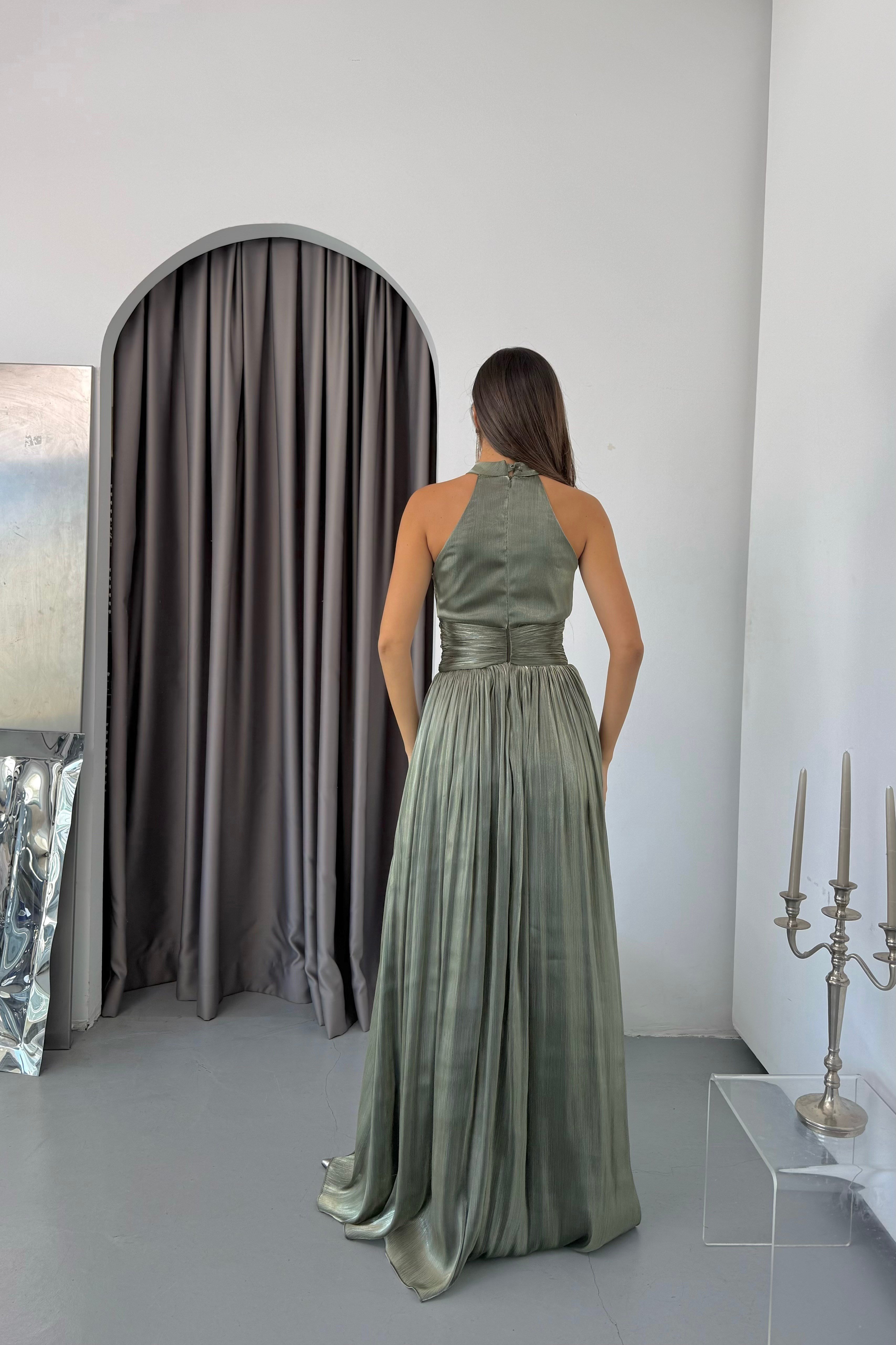 Halter Yaka Organze Janjan Beli Büzgülü Abiye Elbise - Haki