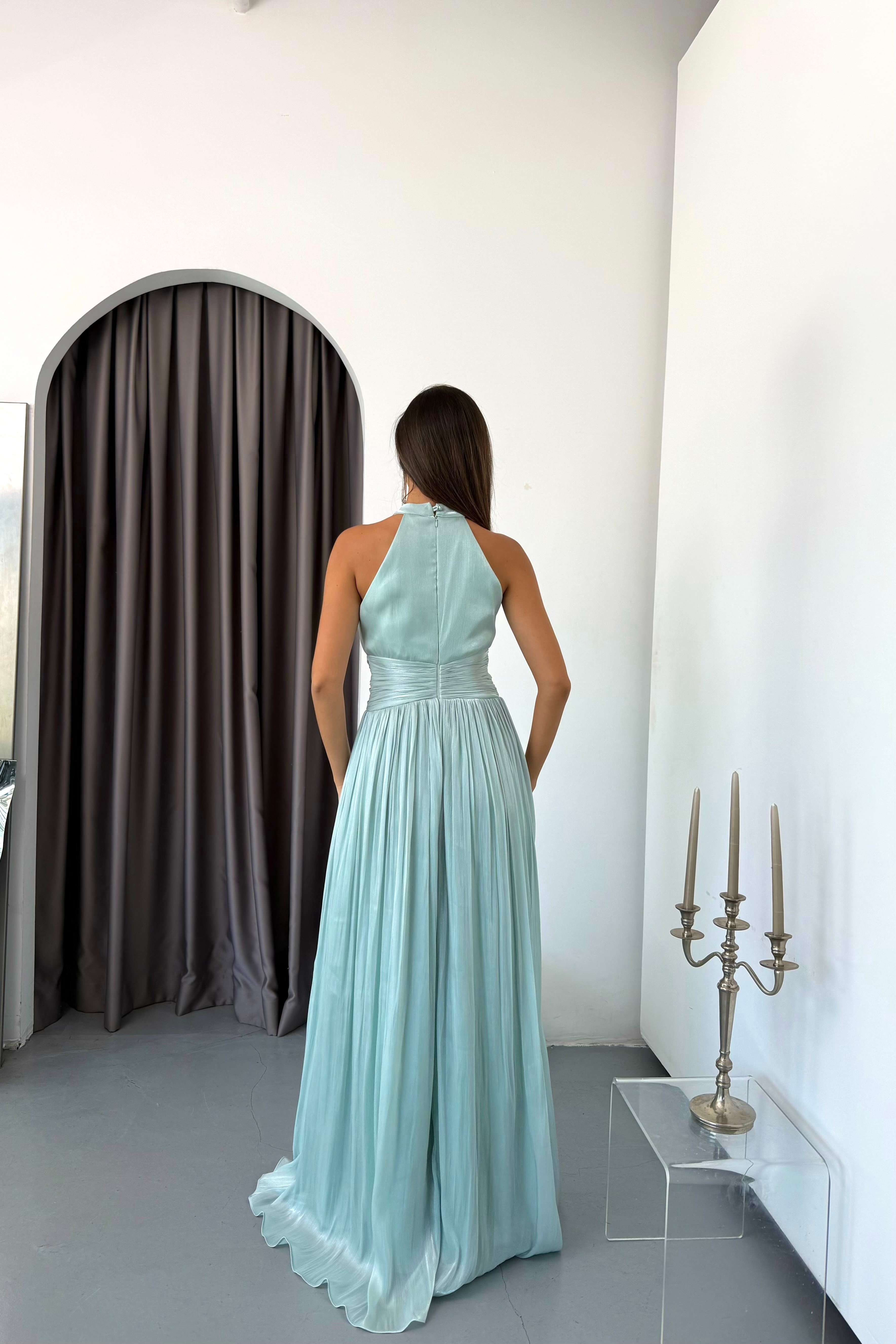 Halter Yaka Organze Janjan Beli Büzgülü Abiye Elbise -Mint