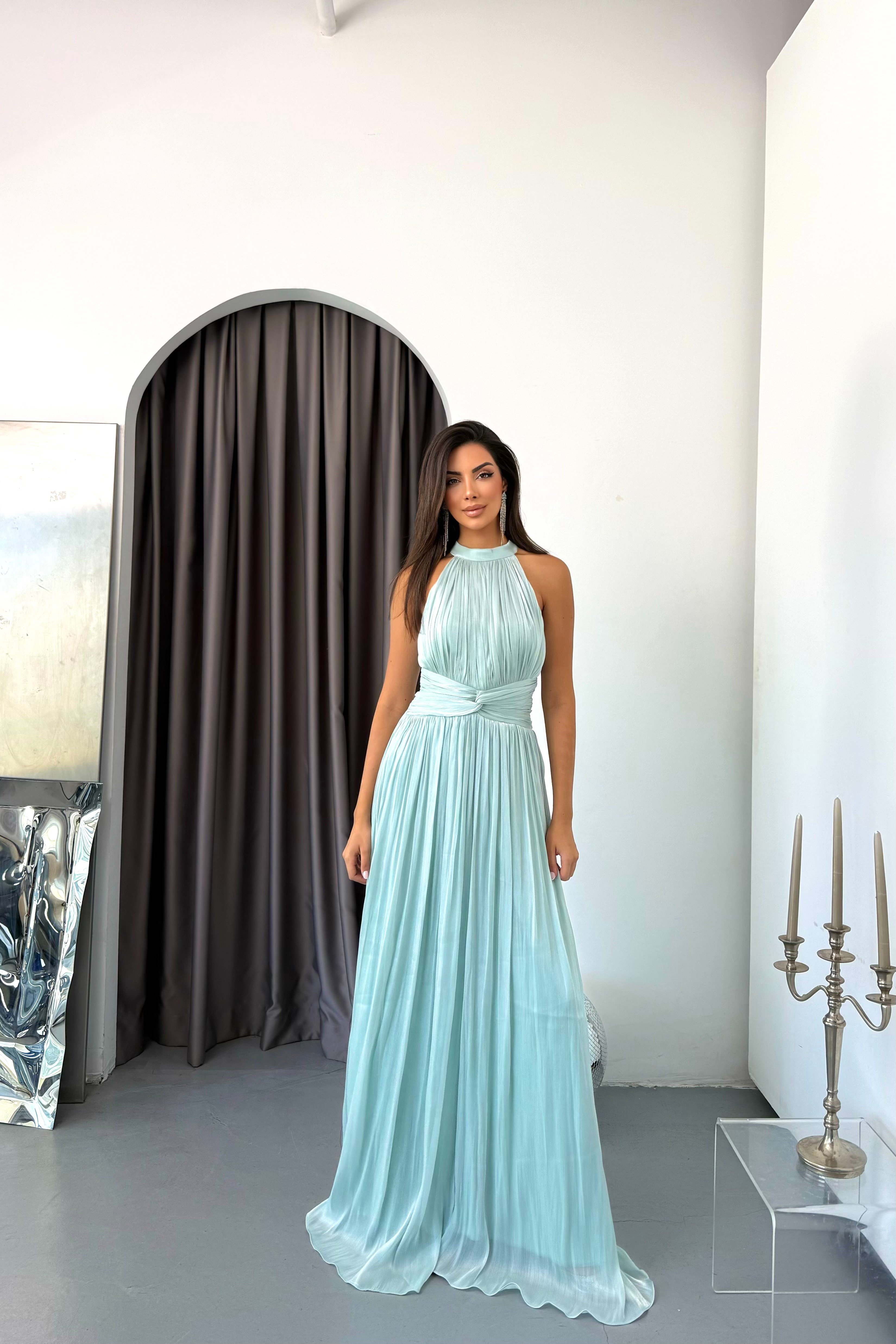 Halter Yaka Organze Janjan Beli Büzgülü Abiye Elbise -Mint