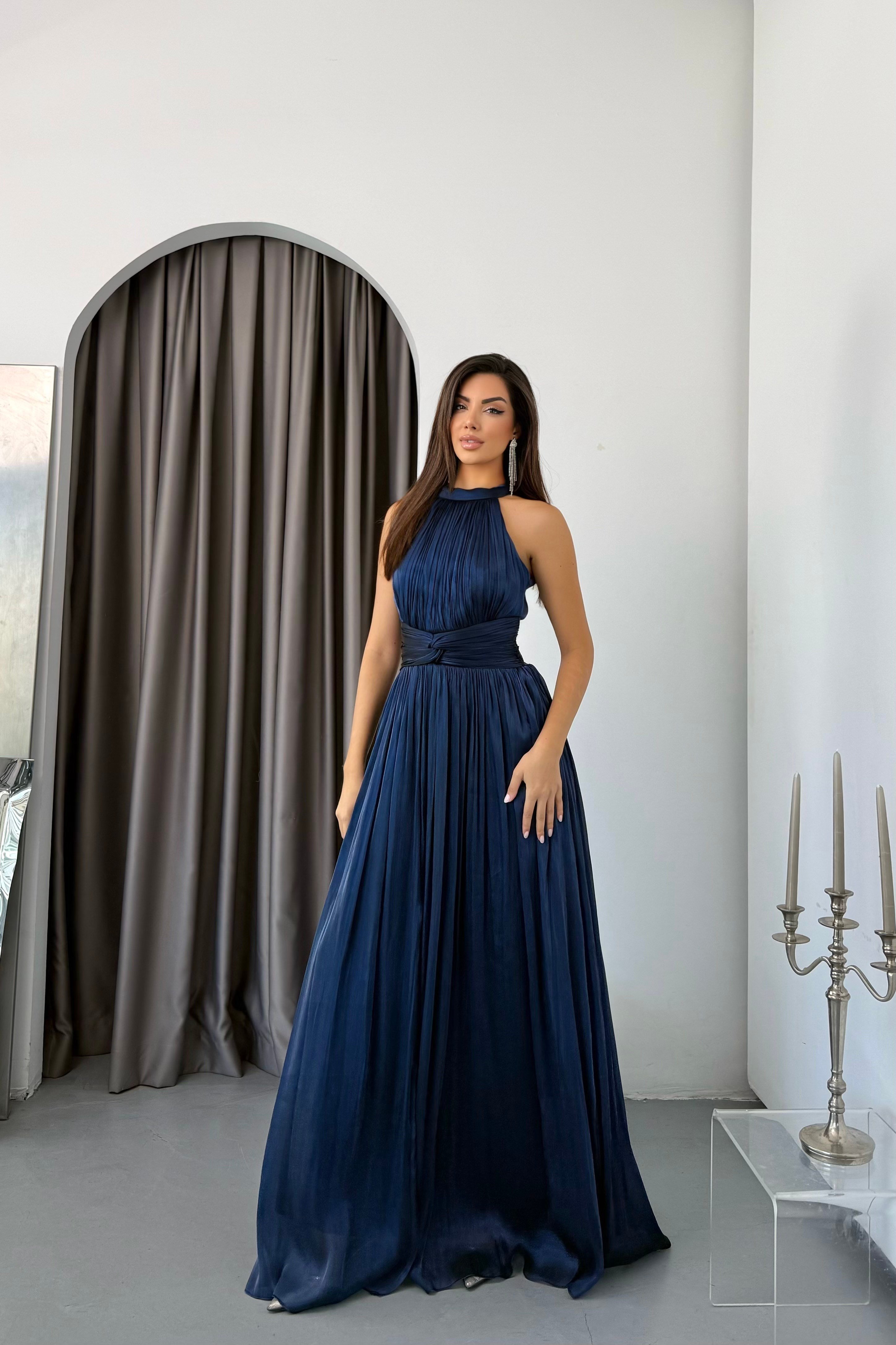 Halter Yaka Organze Janjan Beli Büzgülü Abiye Elbise - Lacivert