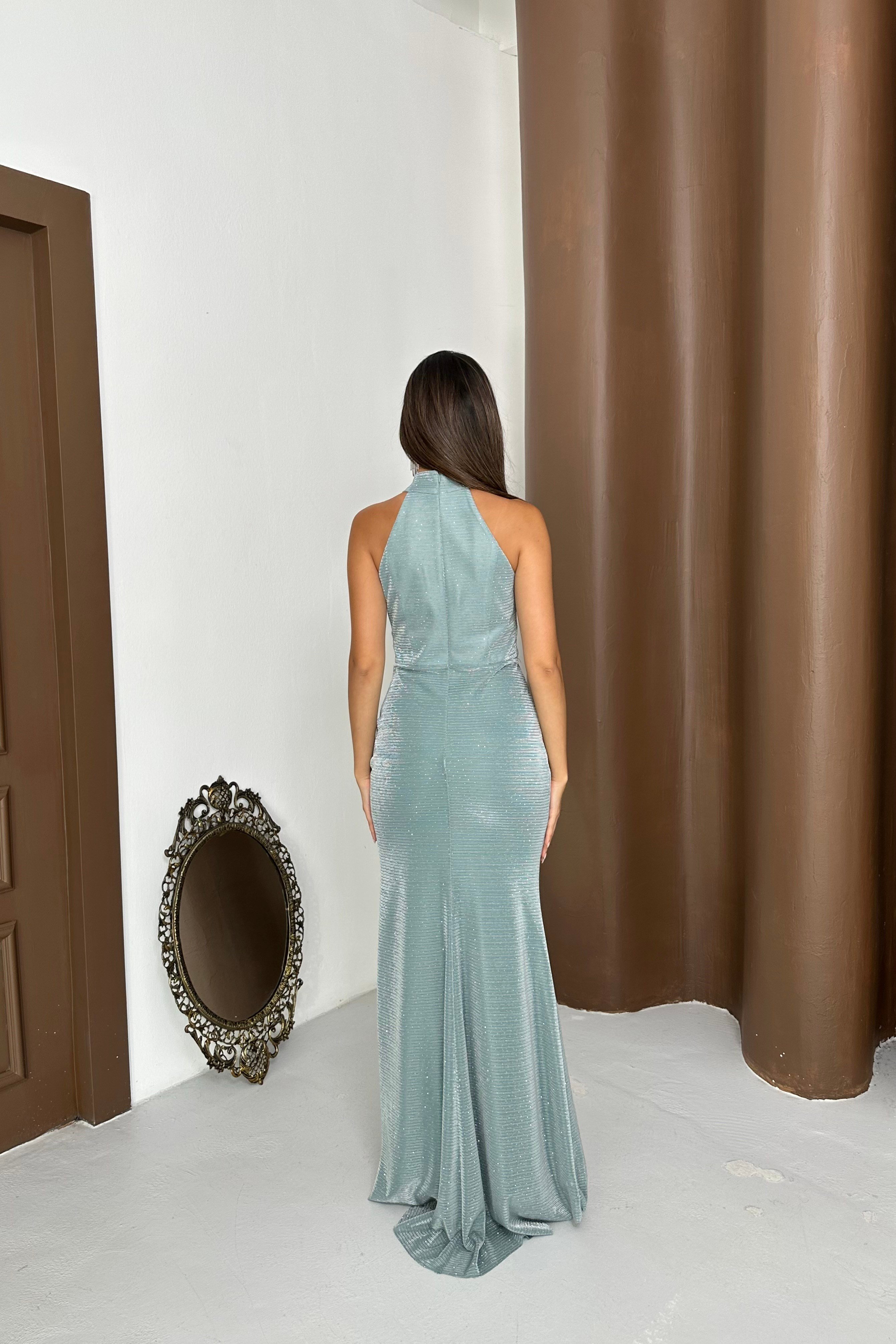 Halter Yaka Pırıltılı Taş Baskılı Jakar Kumaş Abiye Elbise - Mint