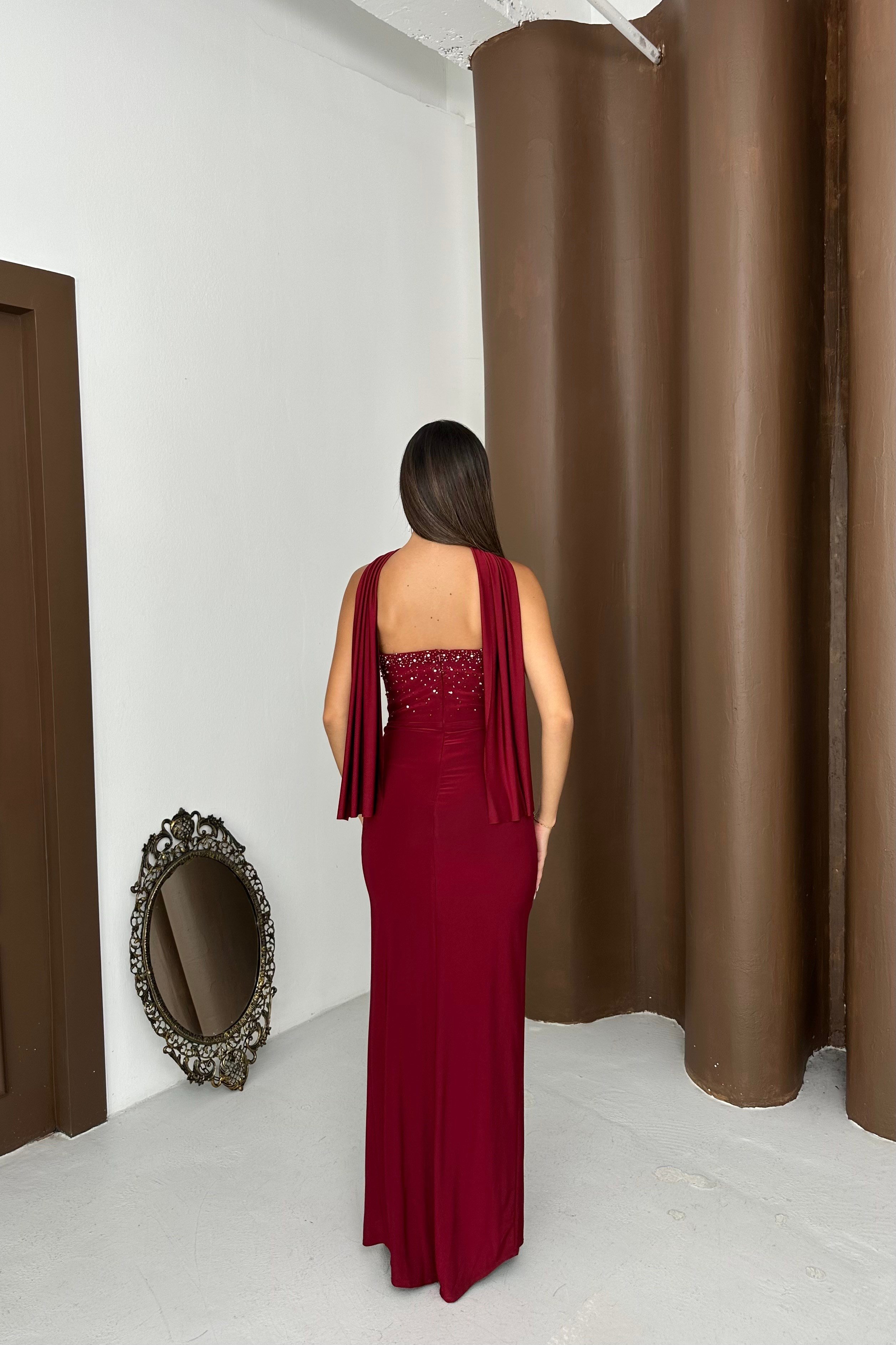 Şallı Taşlı Ön Büzgülü Kristal Kumaş Abiye Elbise - Bordo