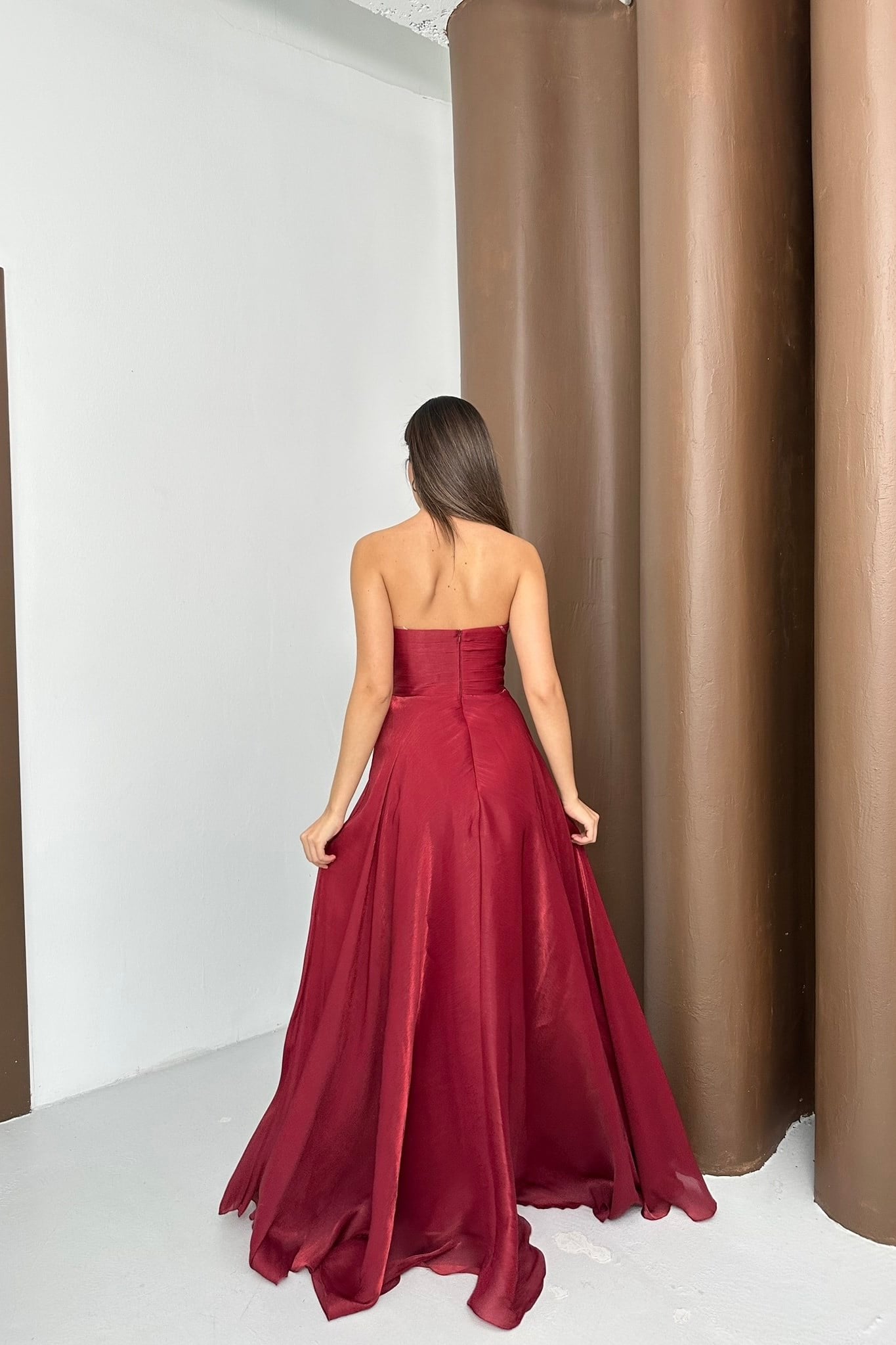 Straplez Düz Organze Kumaş Abiye Elbise - Bordo