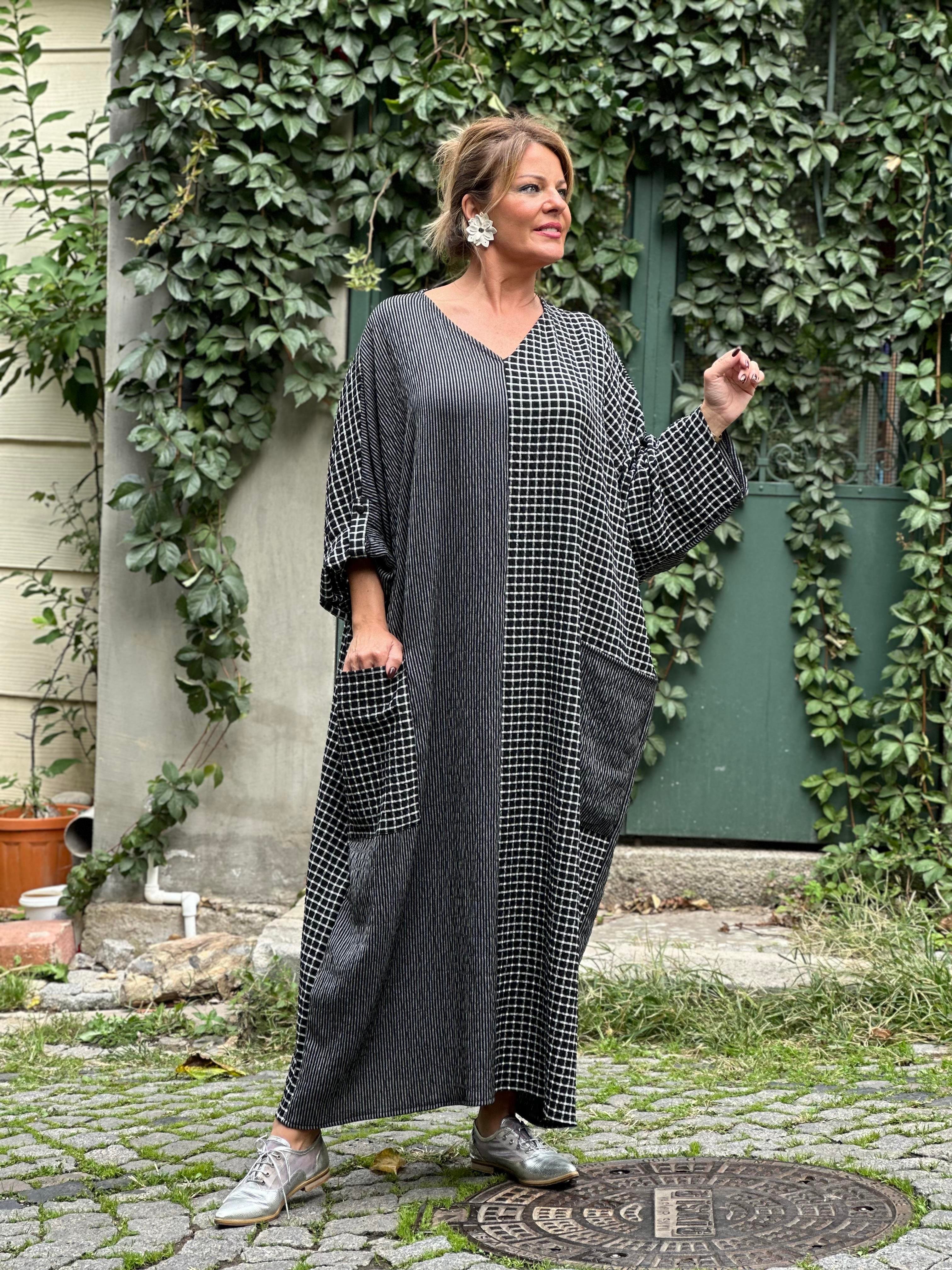 Gofre Oversize V Yaka Elbise