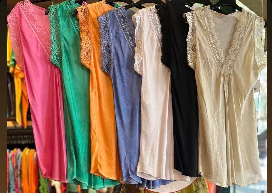 Kalın Askılı Dantelli Bluz