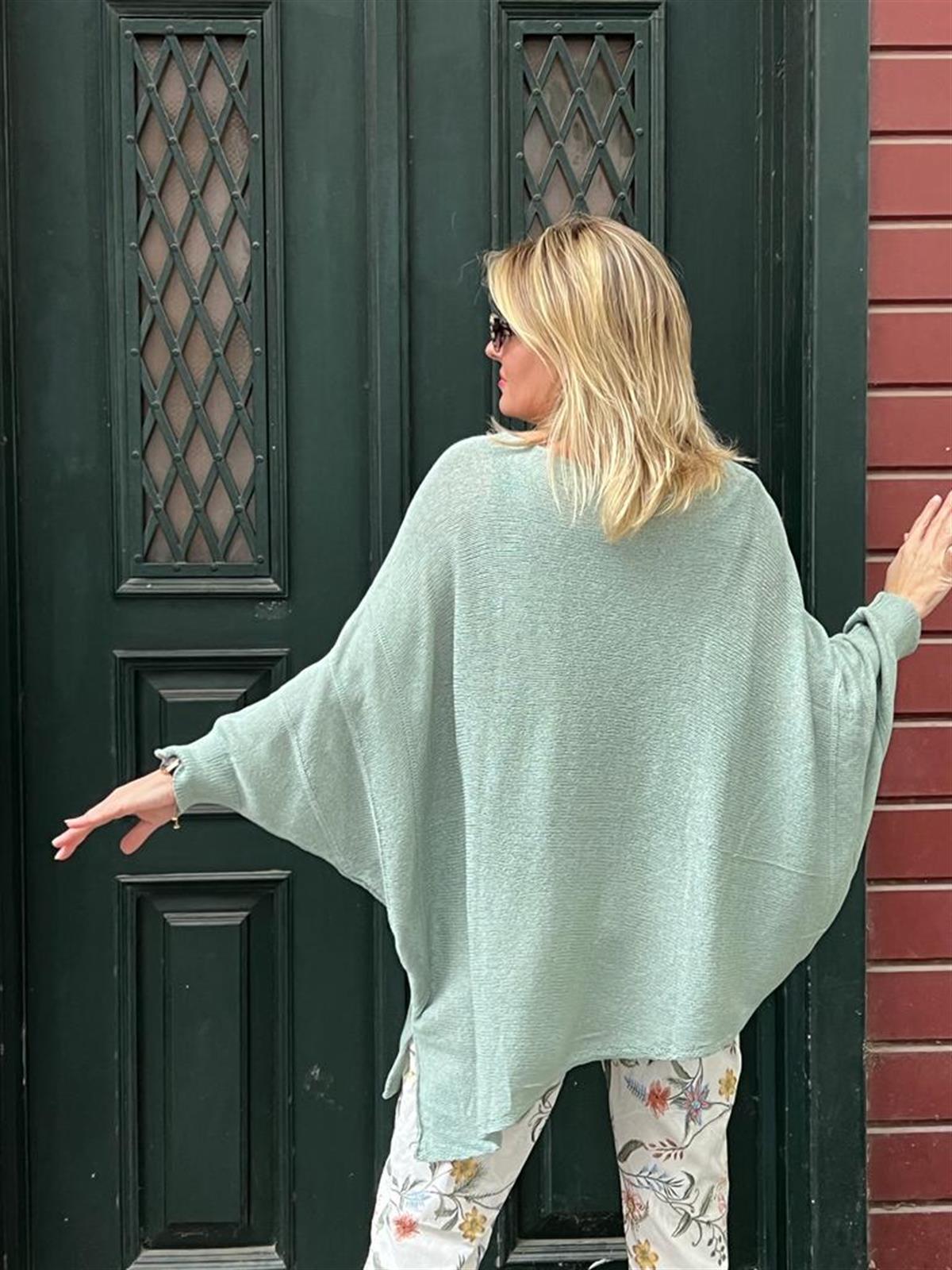 Mint Asimetrik Yarasa Kol Merserize Bluz