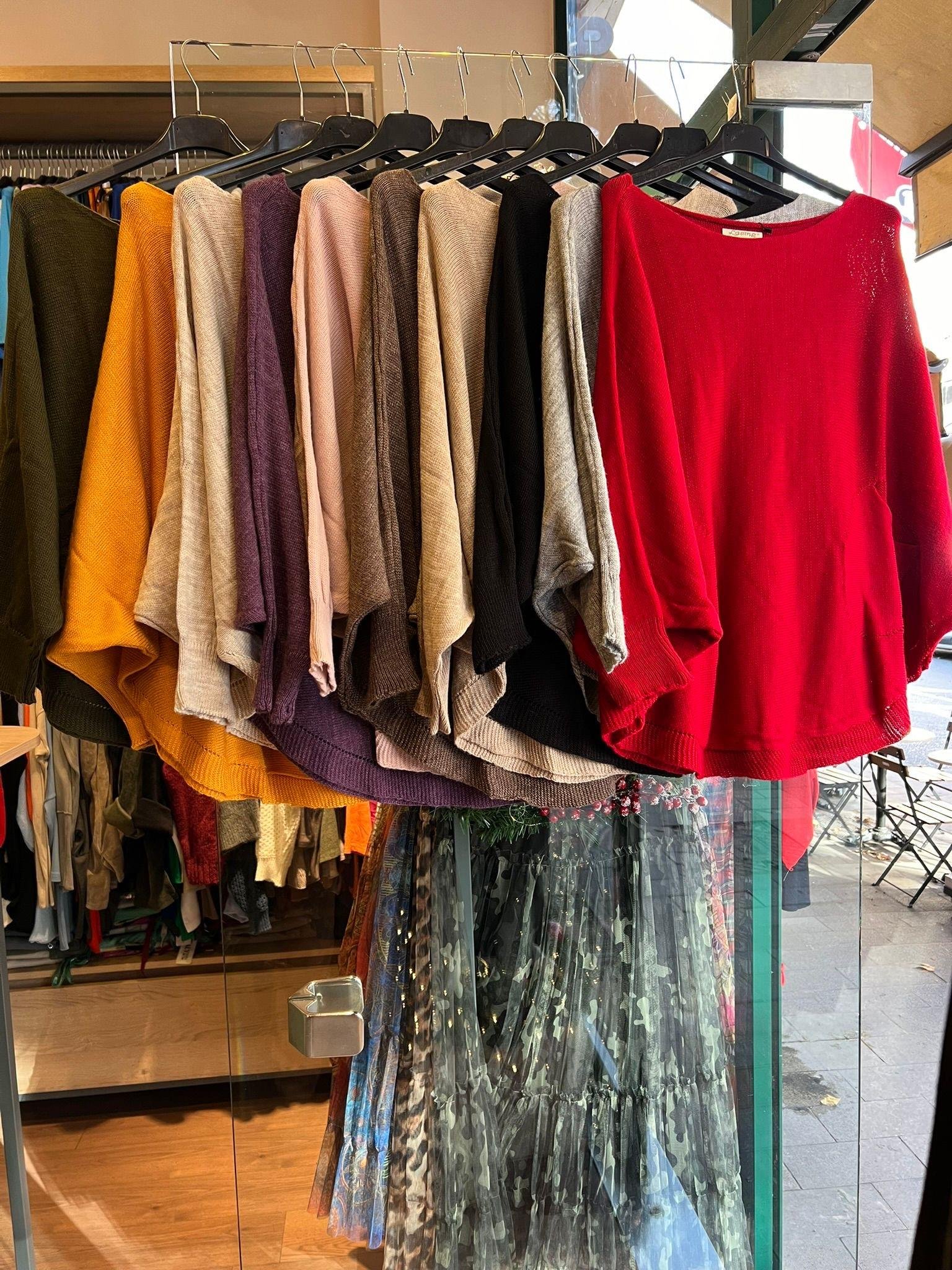 Oval Çift Cep Triko