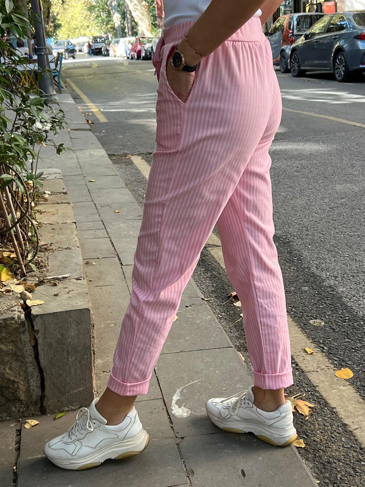 Pembe Çizgili Likralı Pantolon