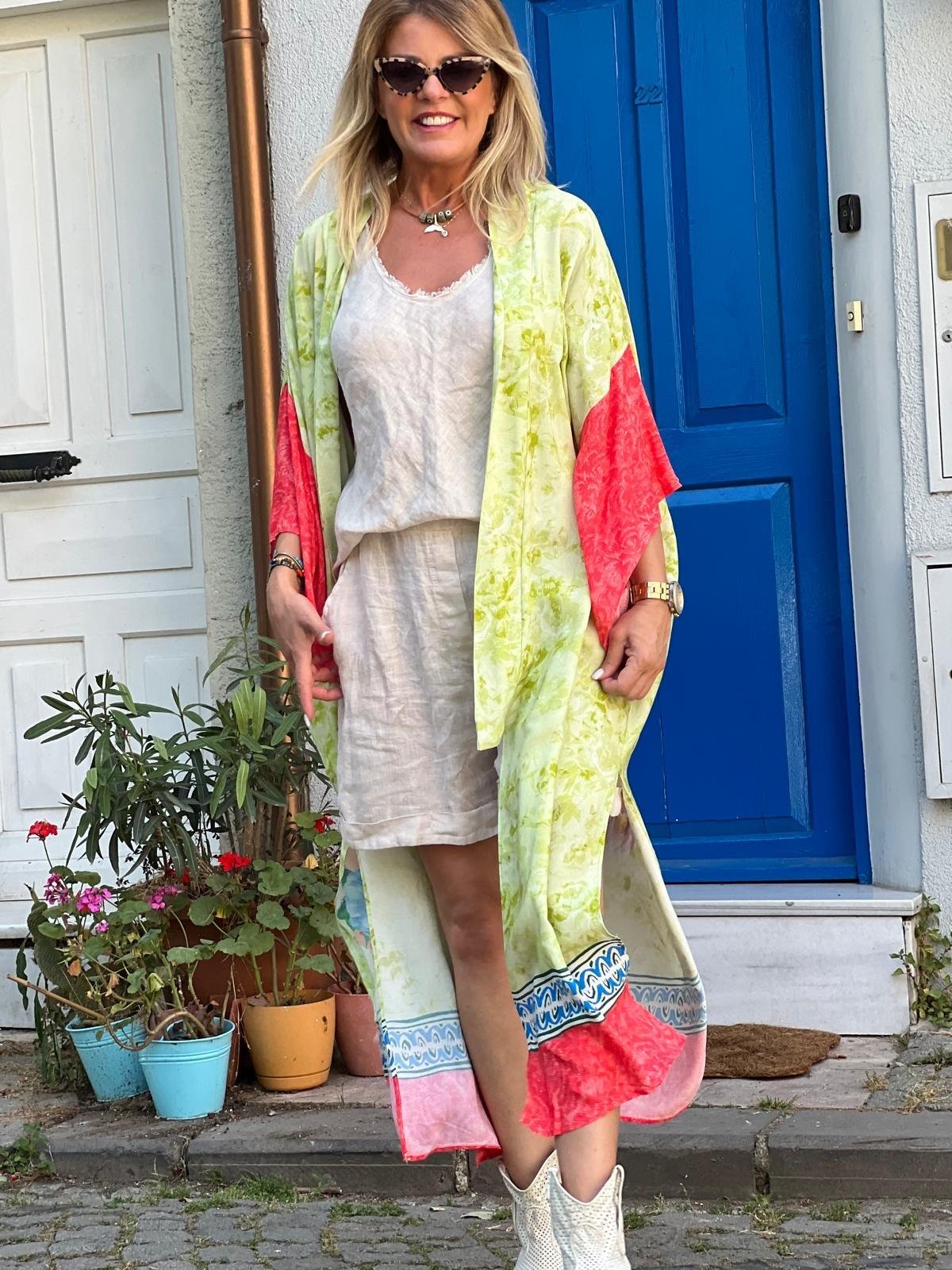 Tavus Kuşu Desen Kimono