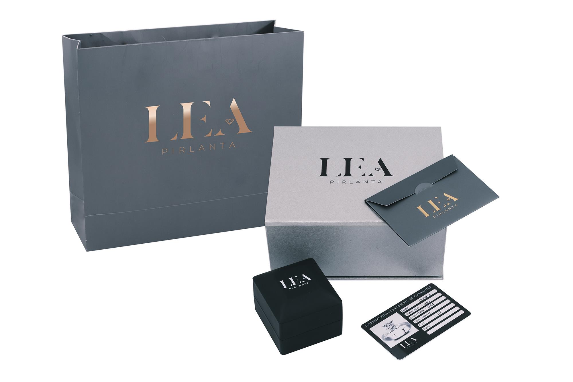 0.30 Karat Pırlanta küpe