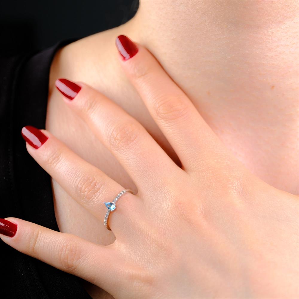 0.08 Karat Pırlanta Damla Blue Topaz Yüzük
